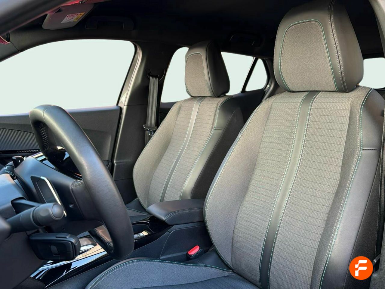 Foto Peugeot 2008 10