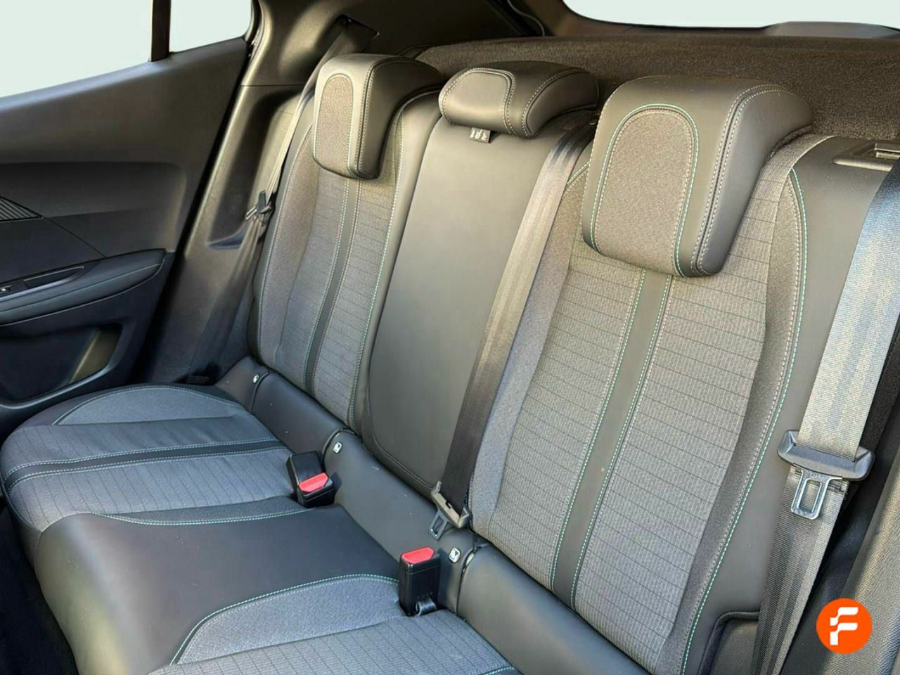 Foto Peugeot 2008 12