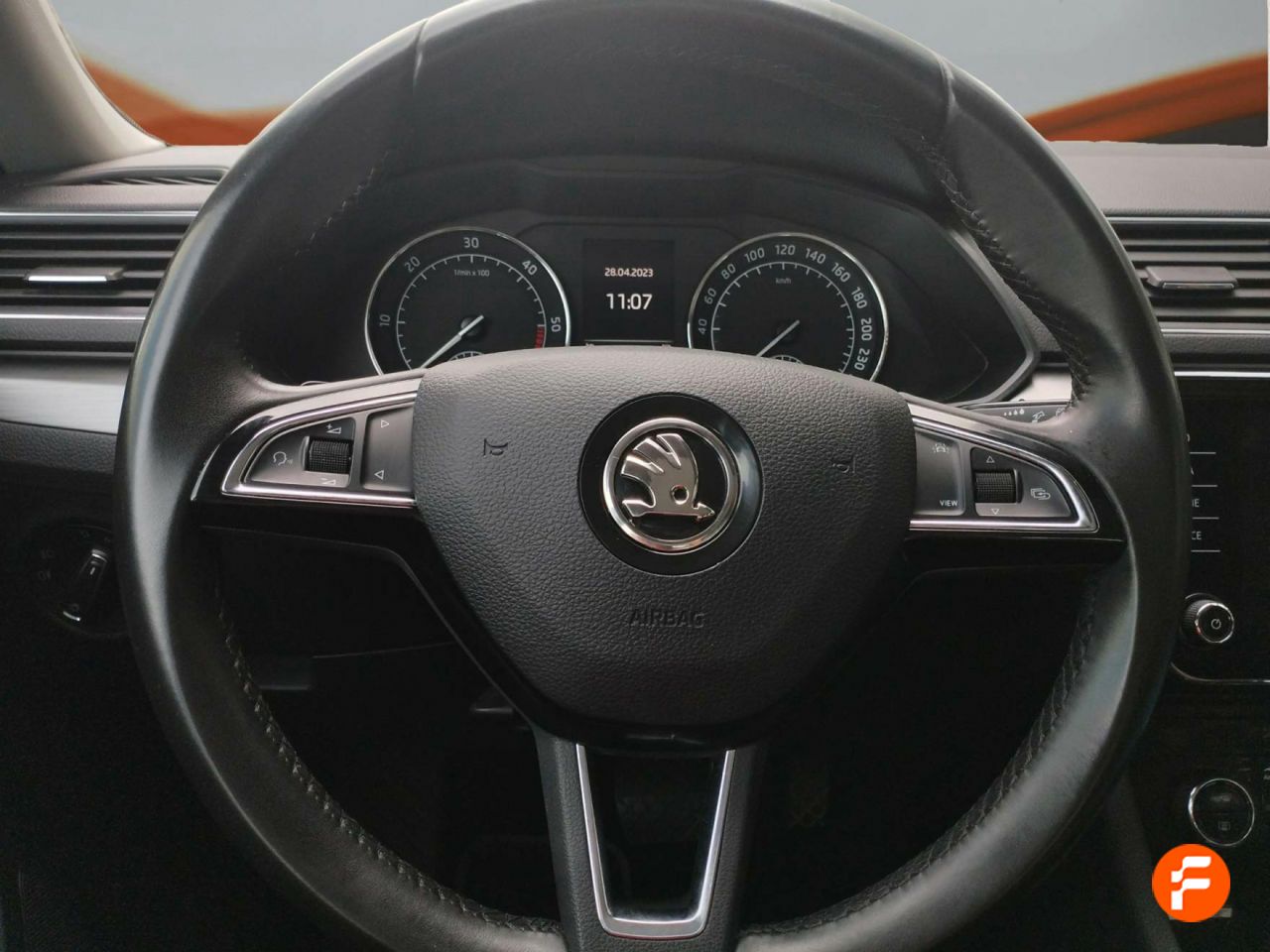 Foto Skoda Superb 17