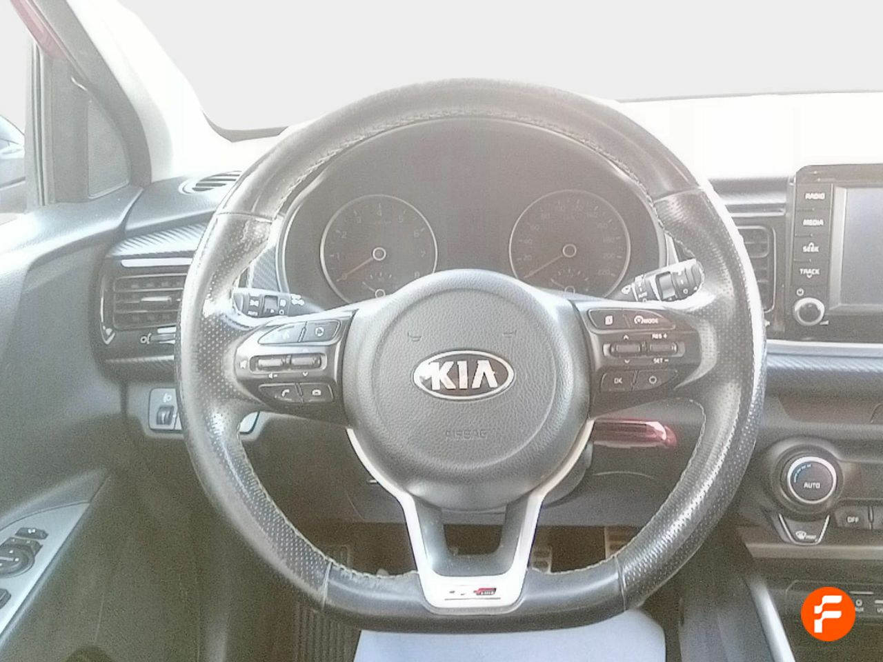 Foto Kia Rio 16