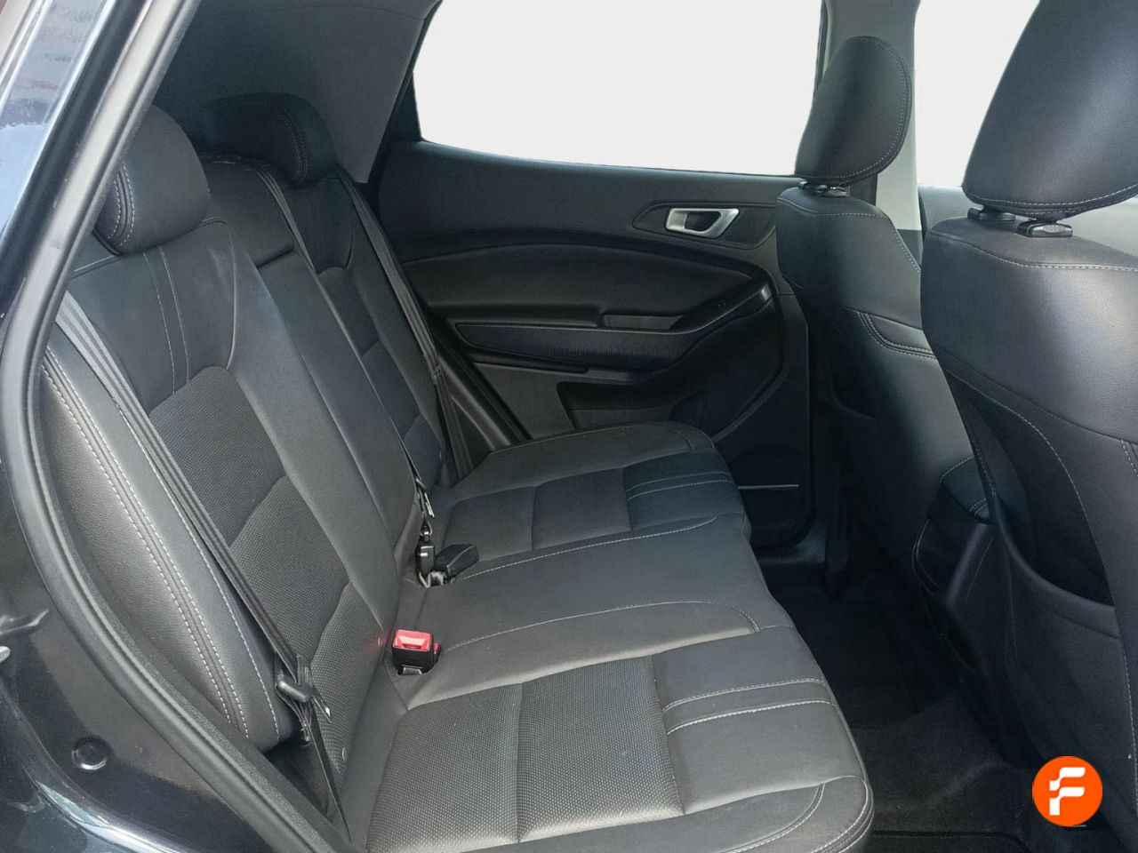 Foto DR Automobiles DR4 13