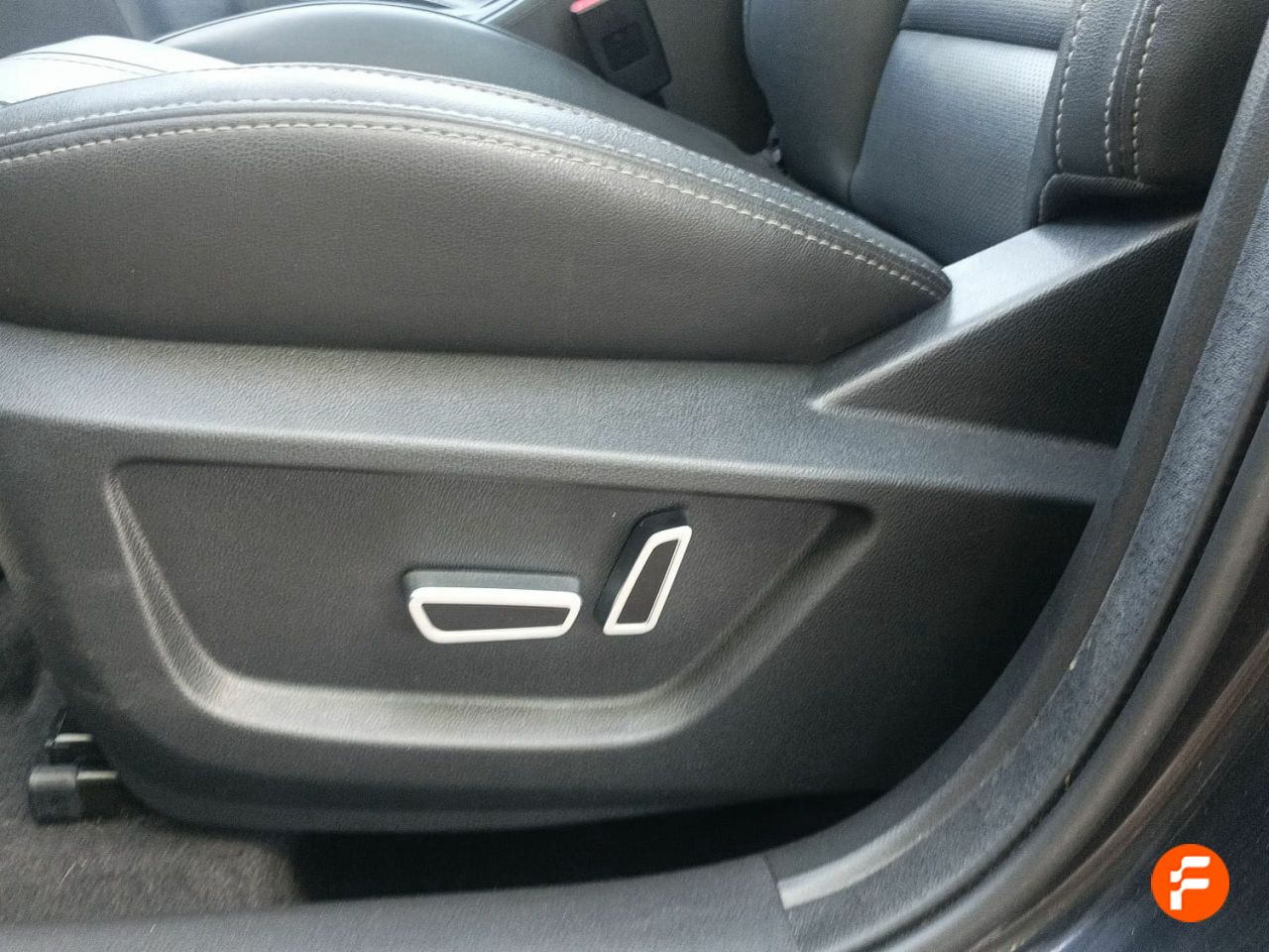 Foto DR Automobiles DR4 25