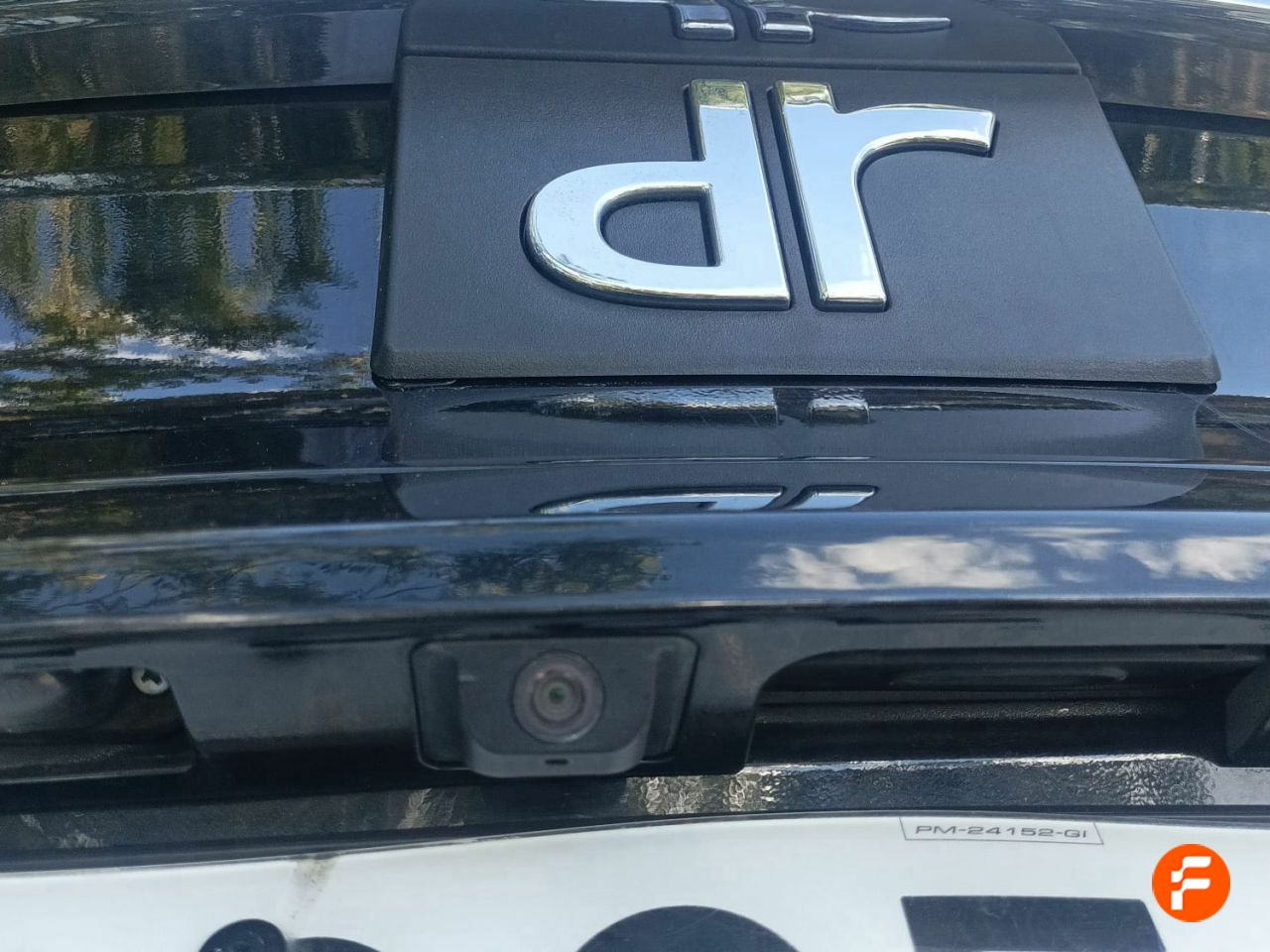 Foto DR Automobiles DR4 26