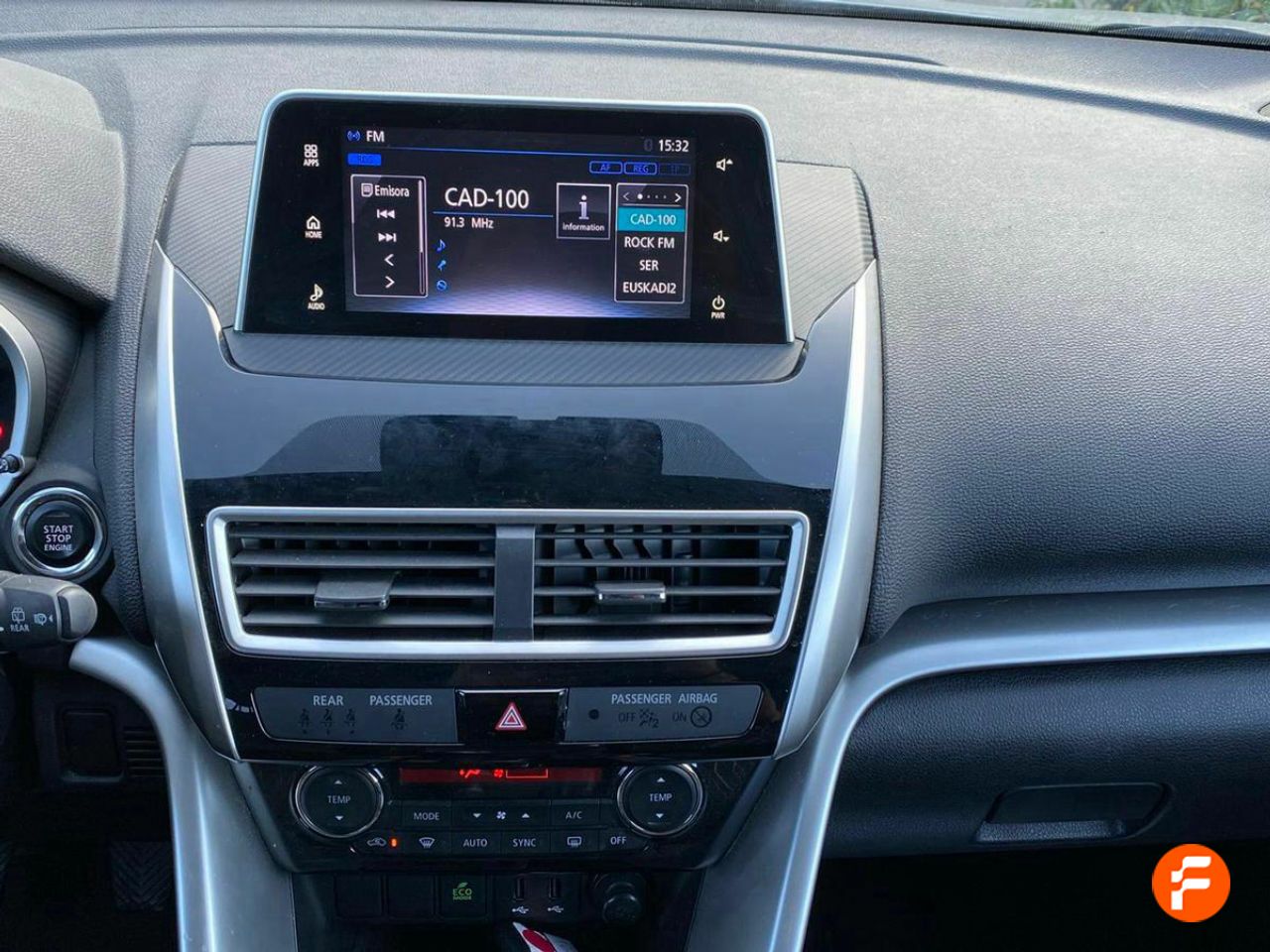Foto Mitsubishi Eclipse Cross 9