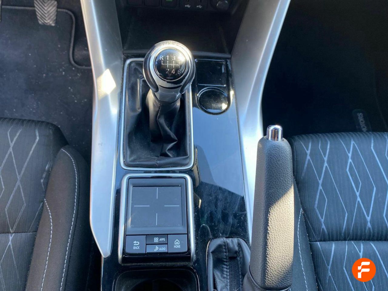 Foto Mitsubishi Eclipse Cross 13