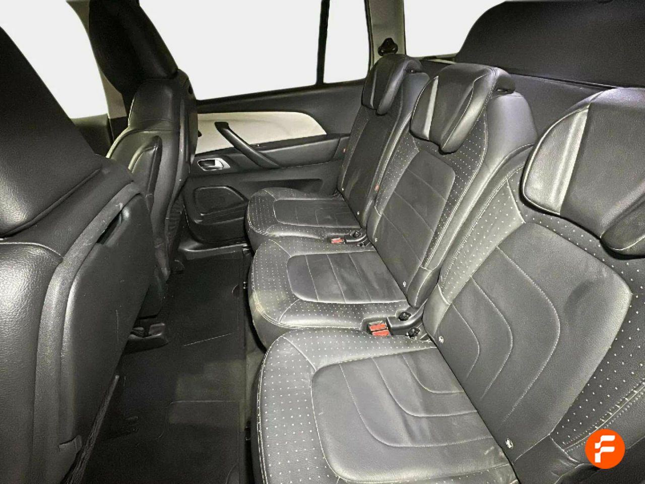 Foto Citroën Grand C4 SpaceTourer 14
