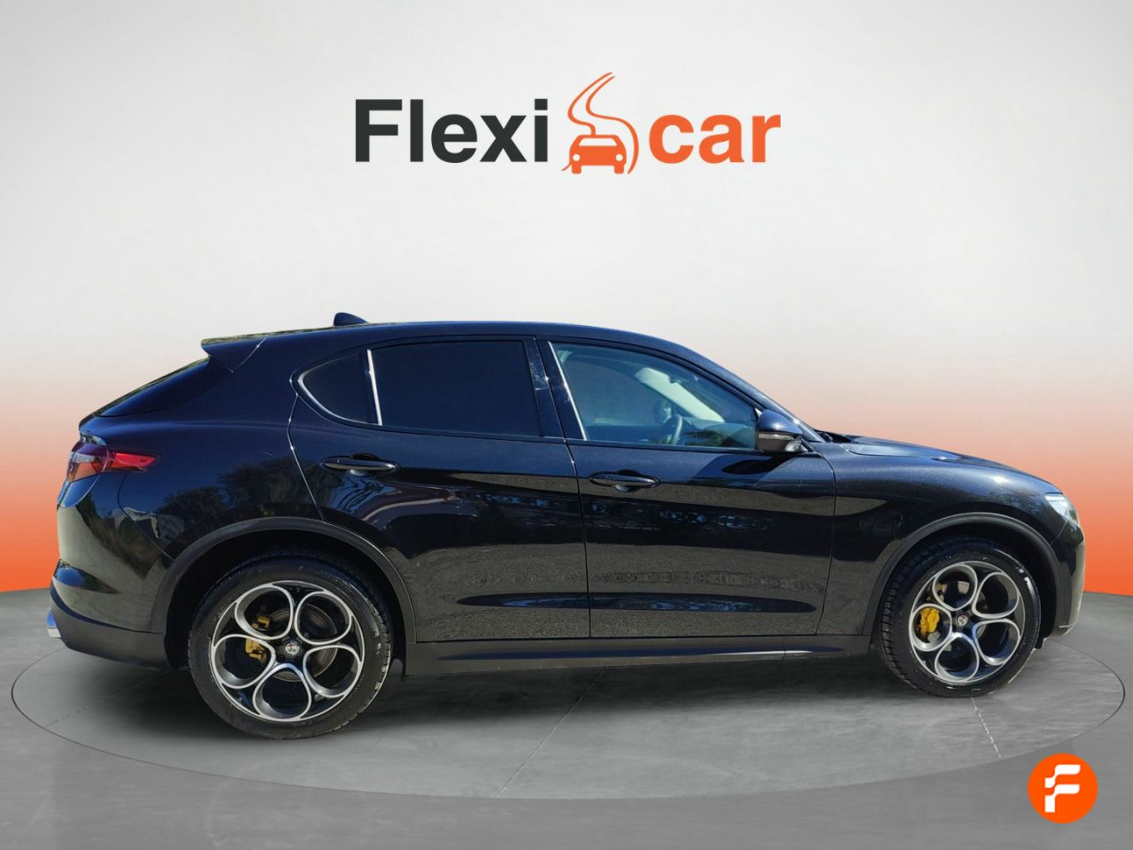 Foto Alfa Romeo Stelvio 4