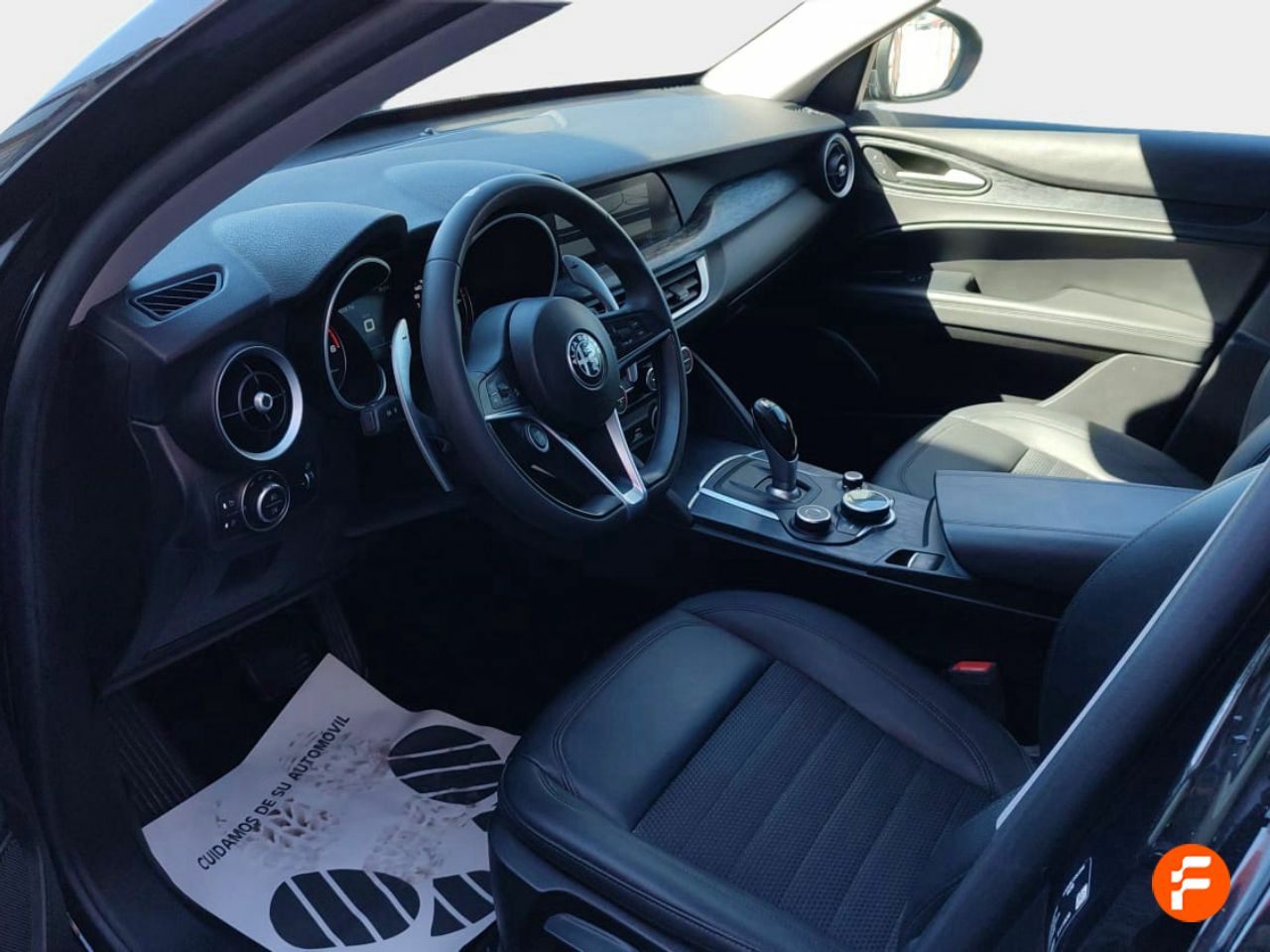 Foto Alfa Romeo Stelvio 10