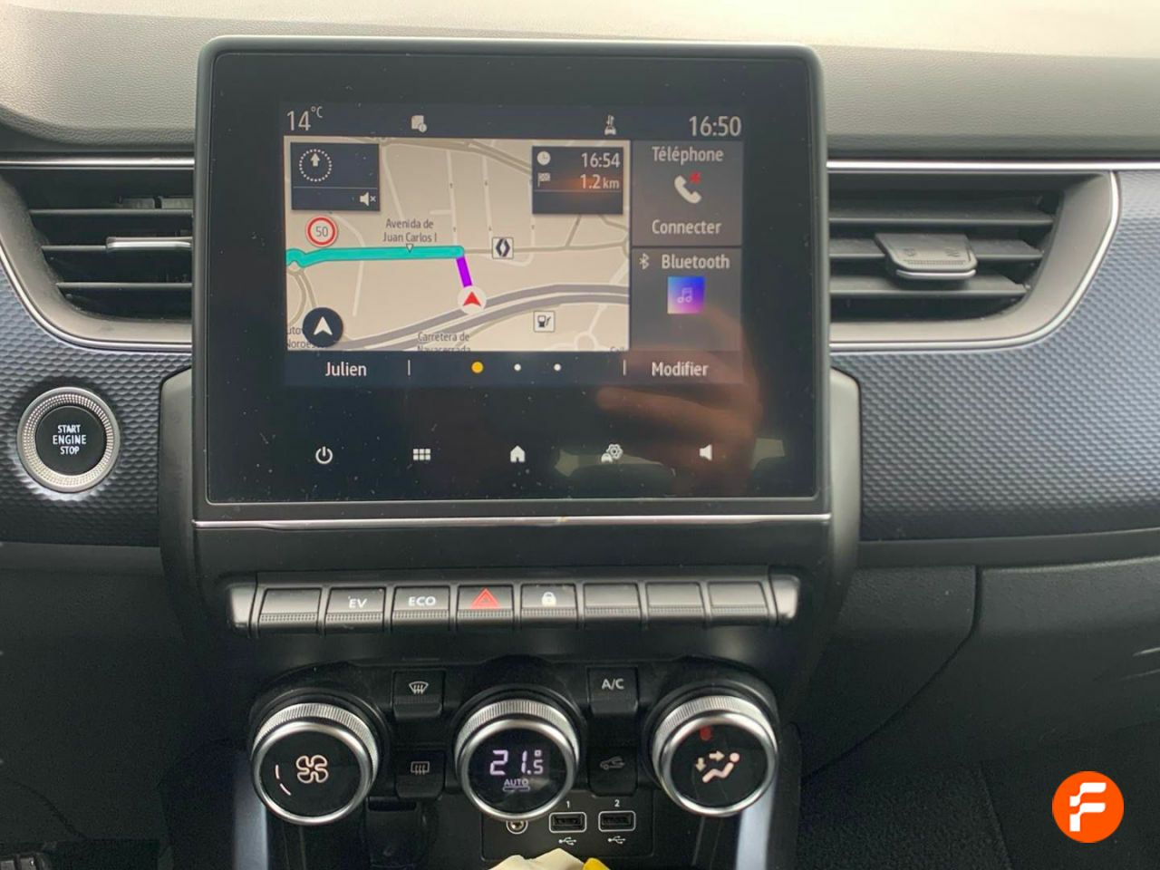 Foto Renault Arkana 8