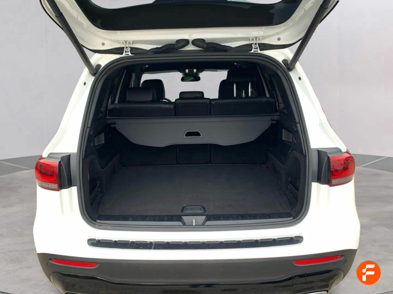 Foto Mercedes-Benz Clase GLB 7