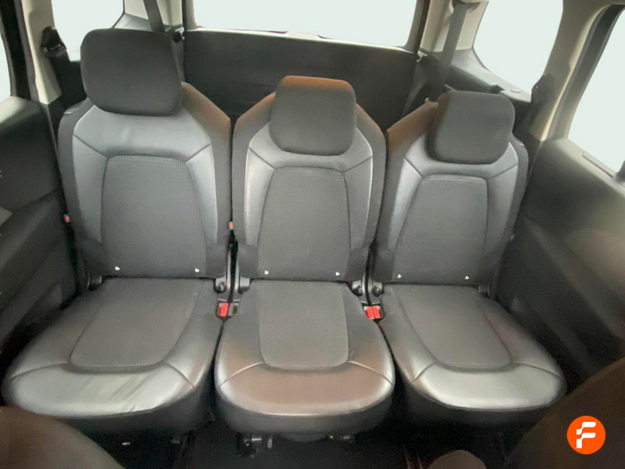 Foto Citroën Grand C4 SpaceTourer 20
