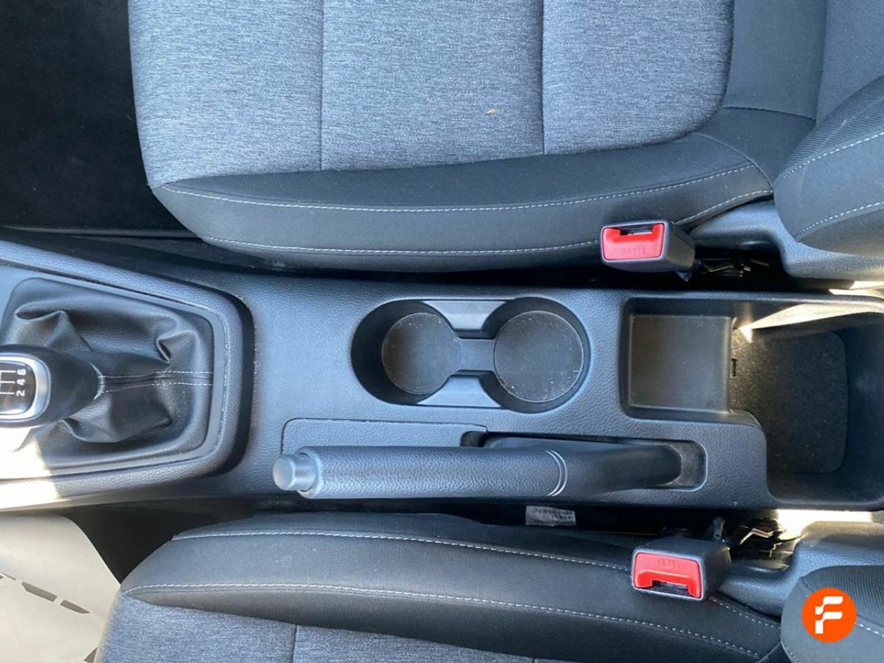 Foto Kia Stonic 14