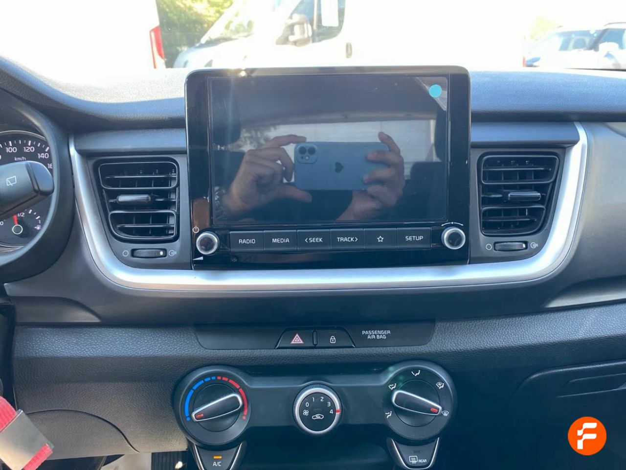 Foto Kia Stonic 16