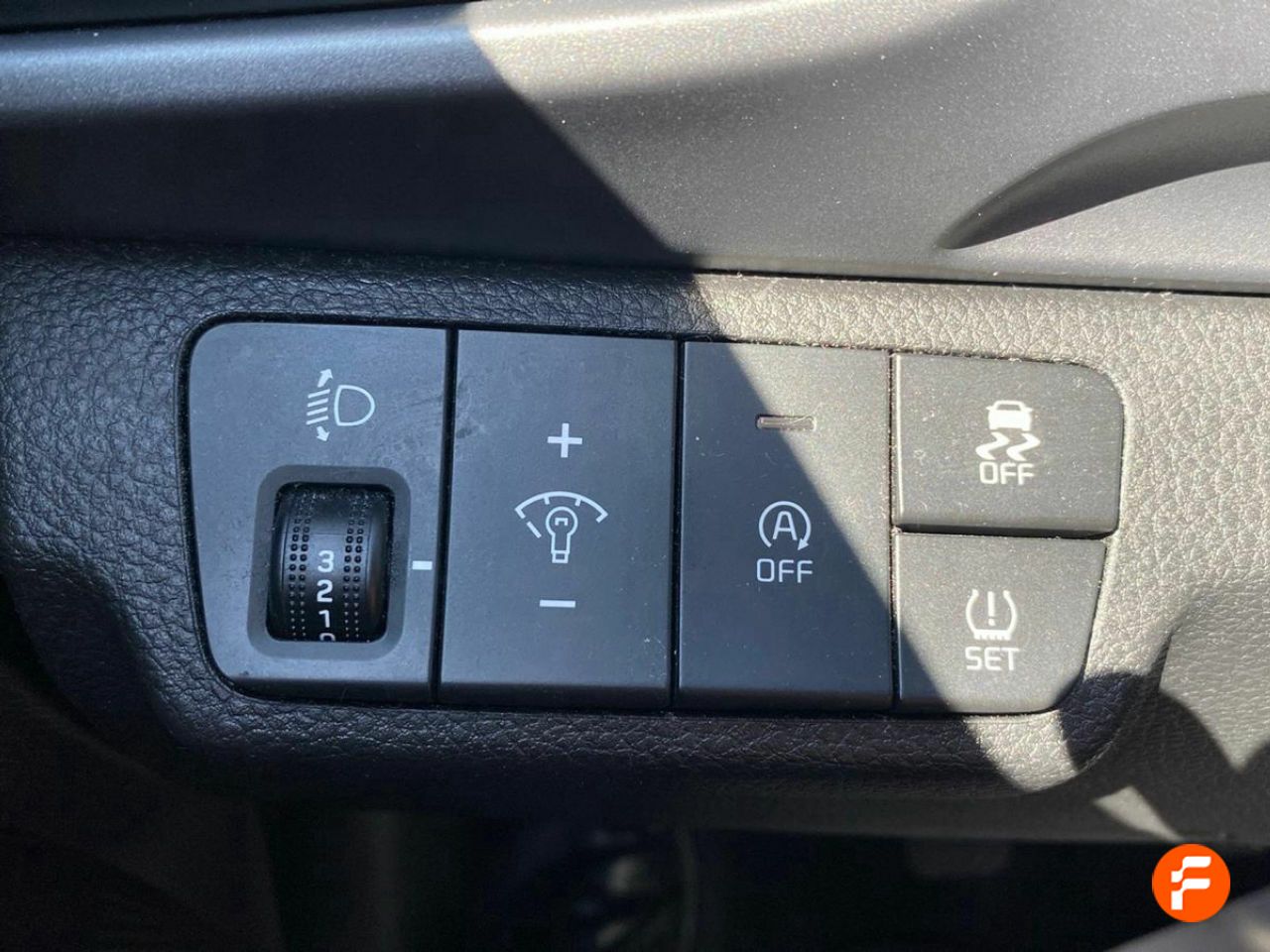 Foto Kia Stonic 23