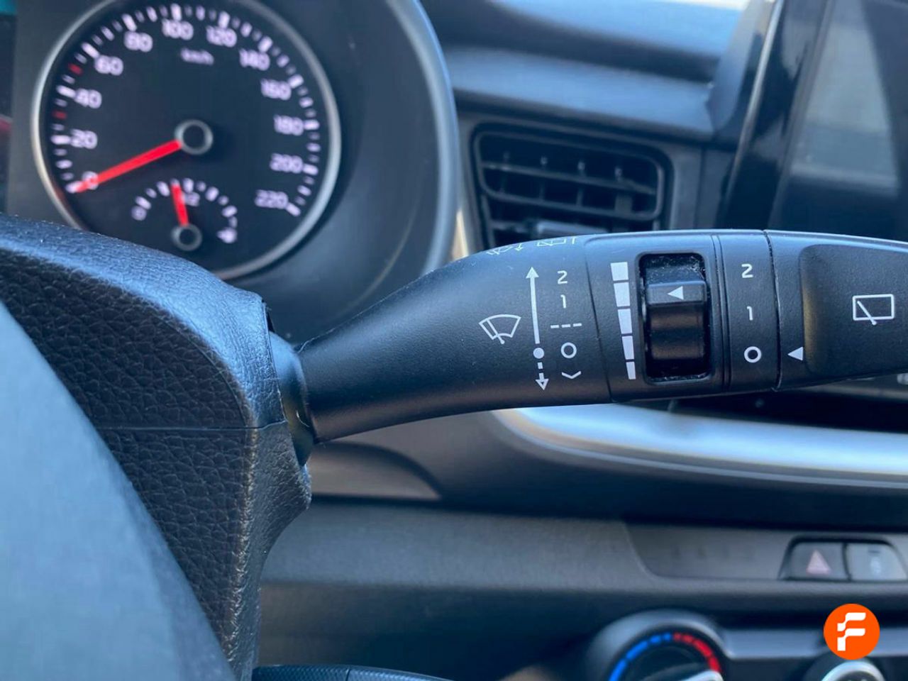 Foto Kia Stonic 25
