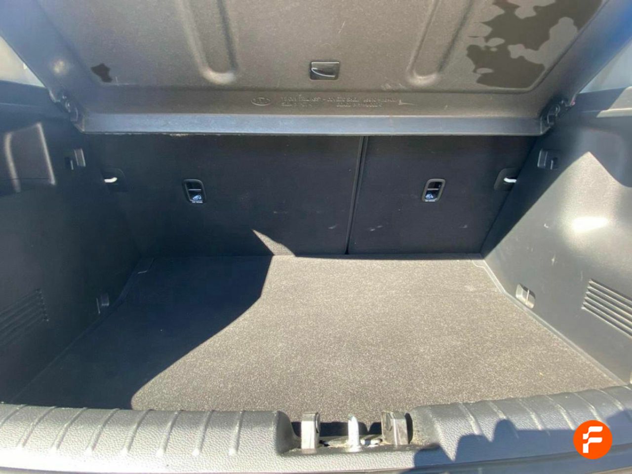 Foto Kia Stonic 26