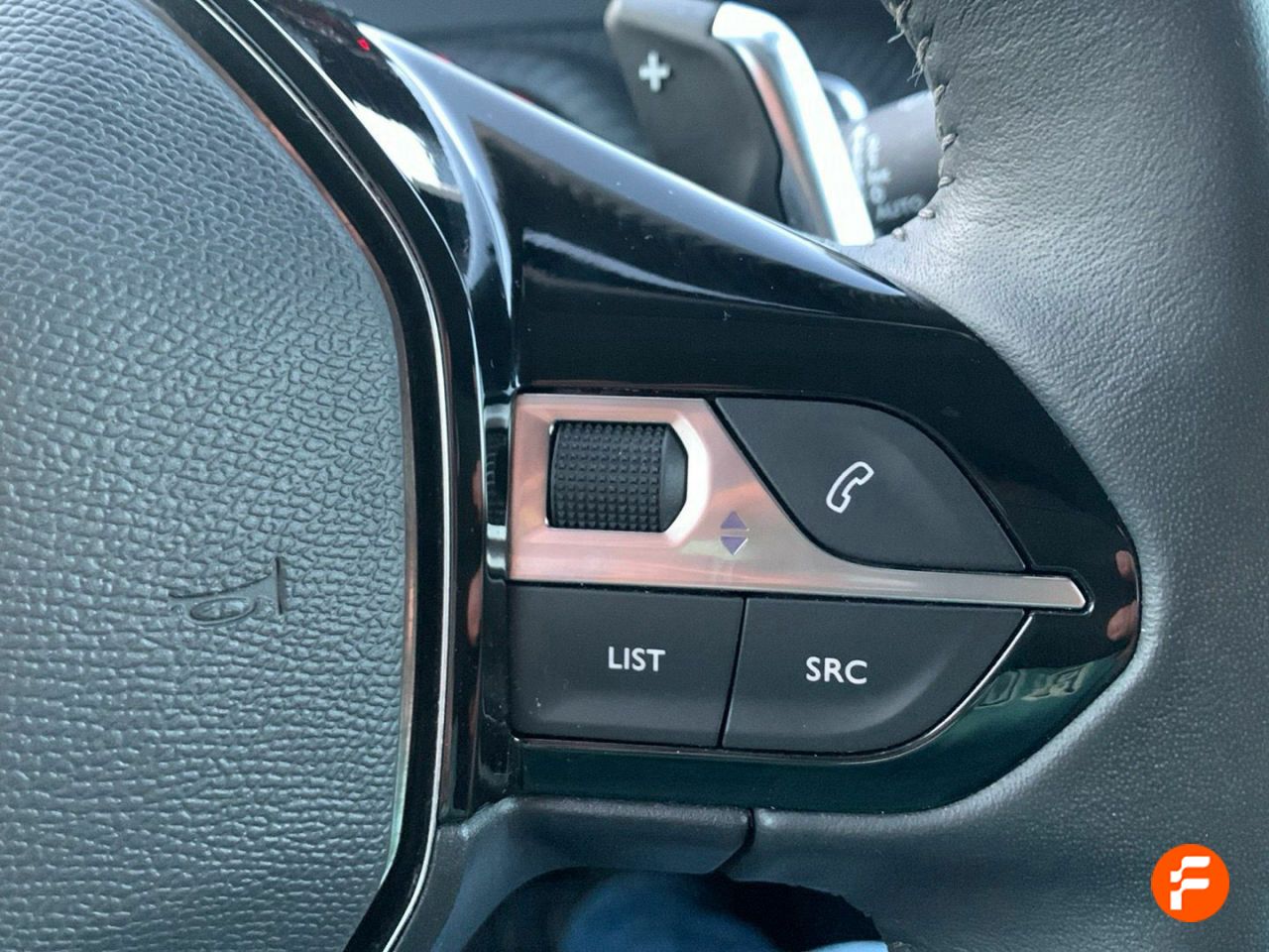 Foto Peugeot 2008 16