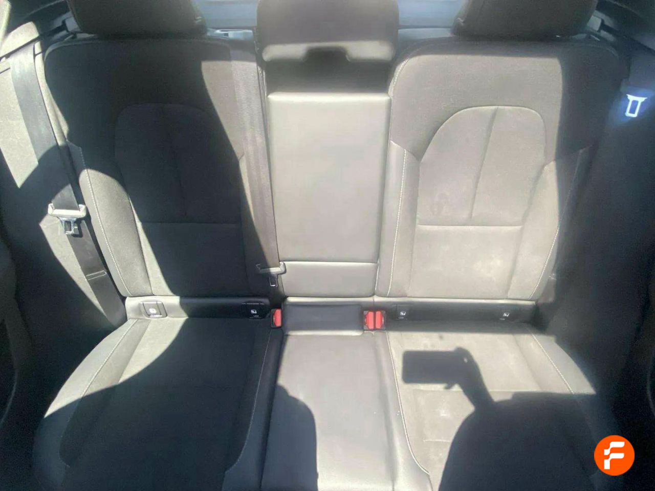 Foto Volvo XC40 14