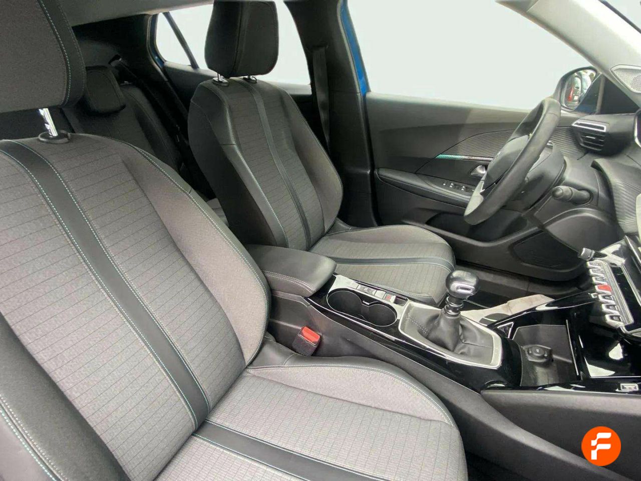 Foto Peugeot 2008 15