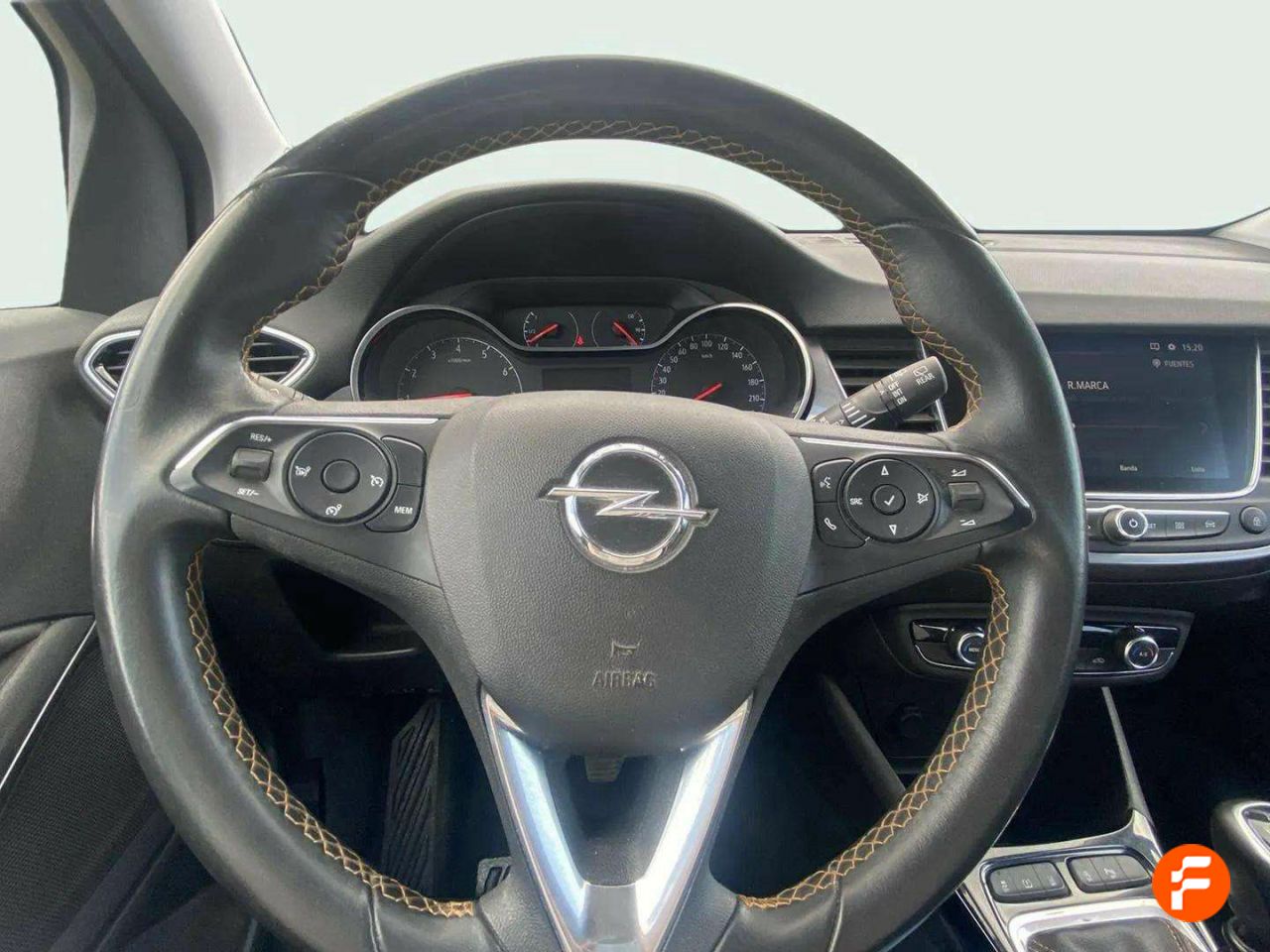 Foto Opel Crossland X 12