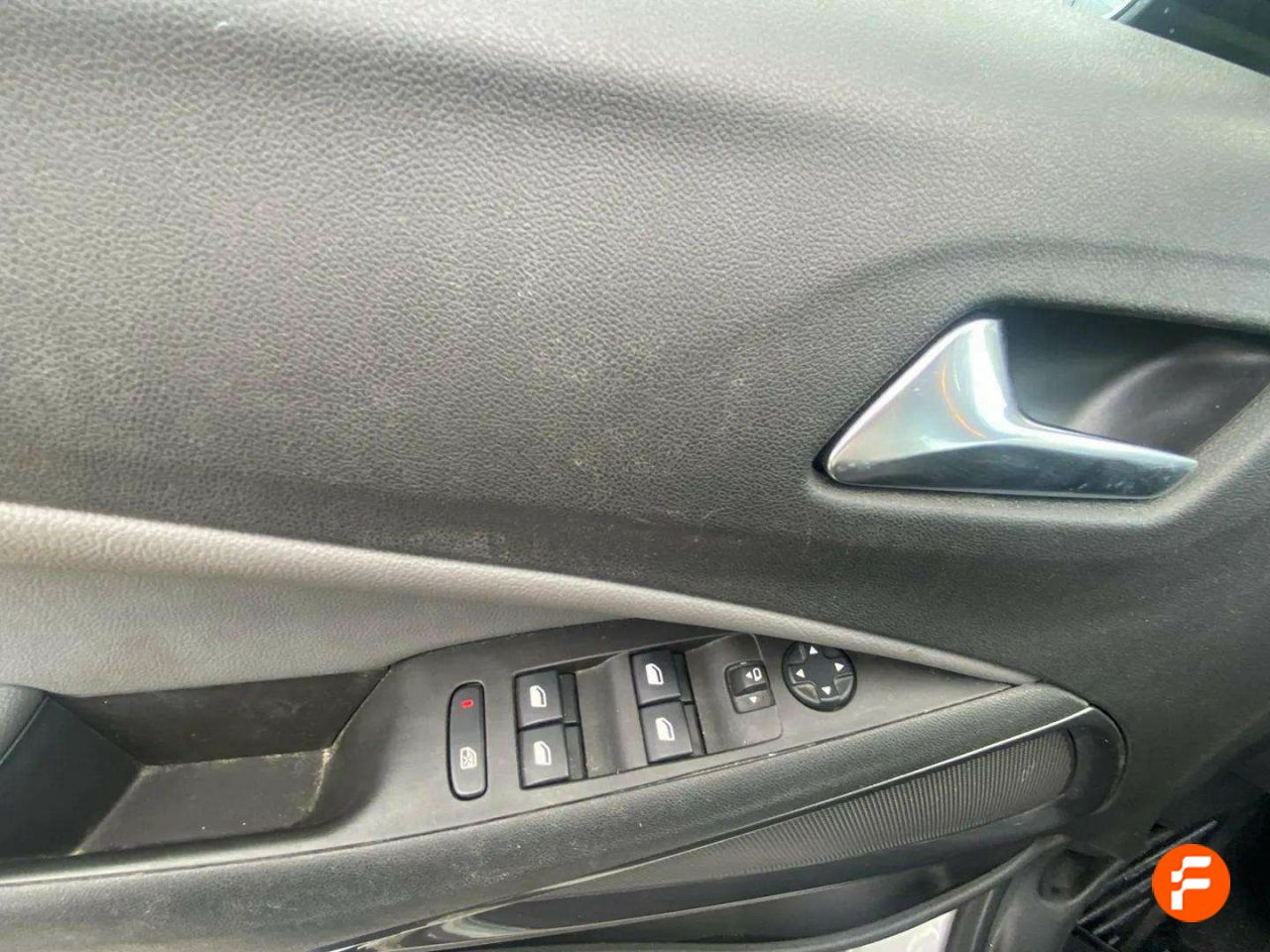 Foto Opel Crossland X 18