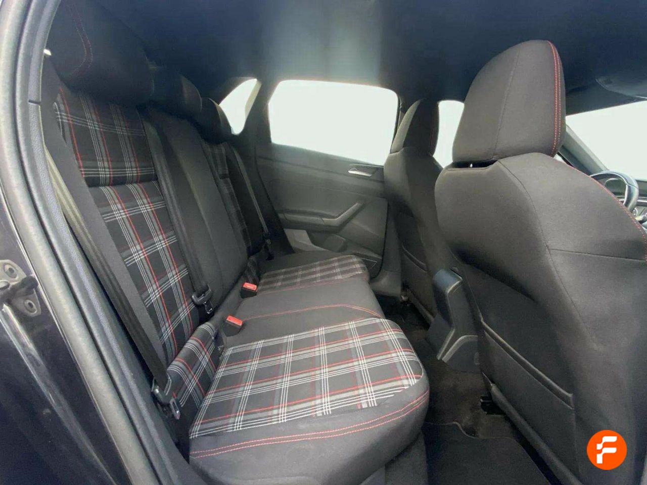Foto Volkswagen Polo 15