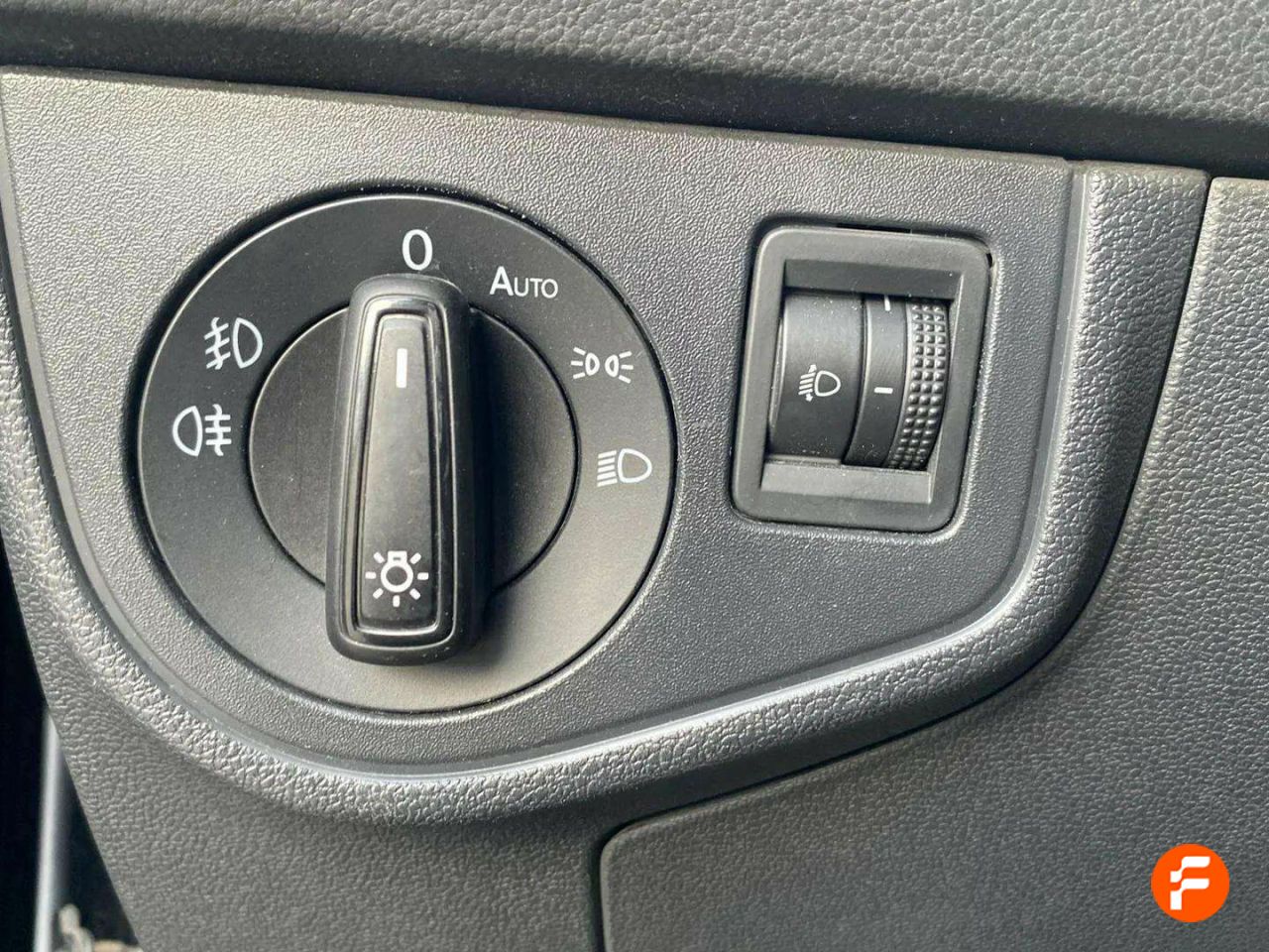 Foto Volkswagen Polo 22