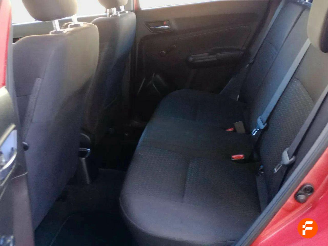 Foto Suzuki Swift 11