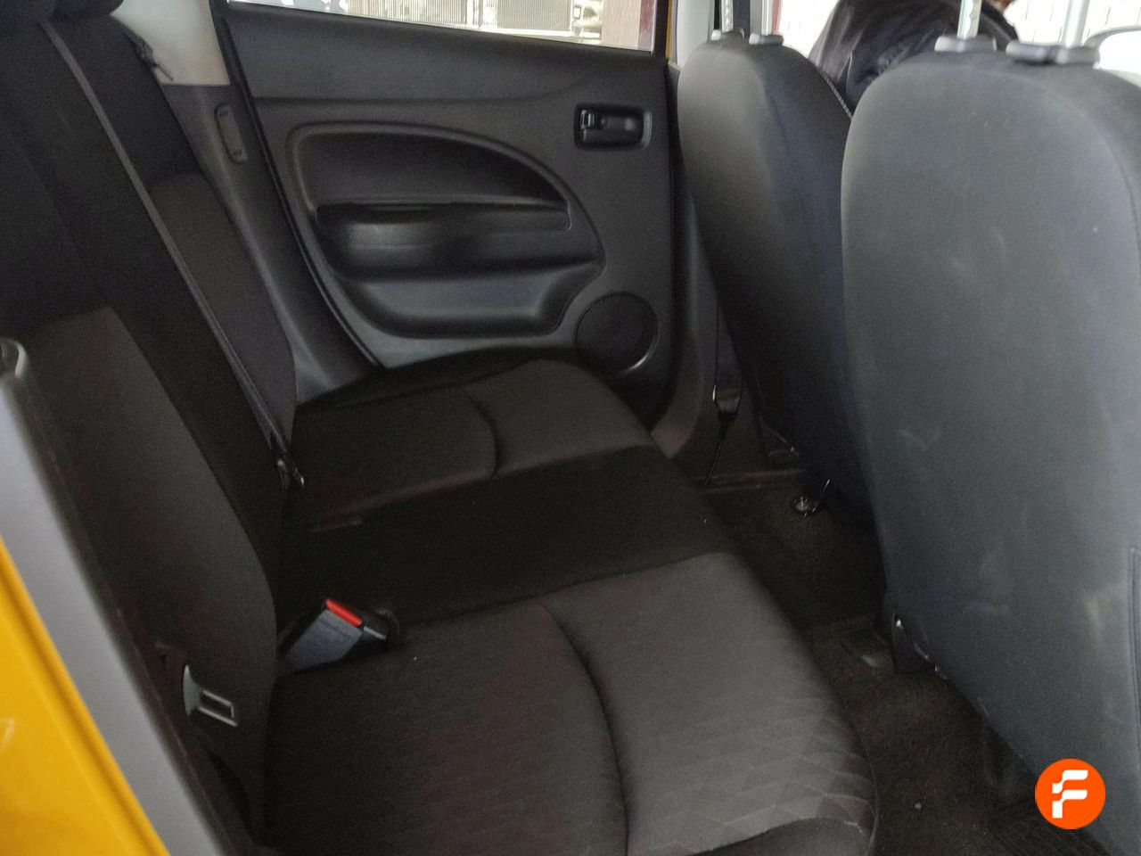 Foto Mitsubishi Space Star 15