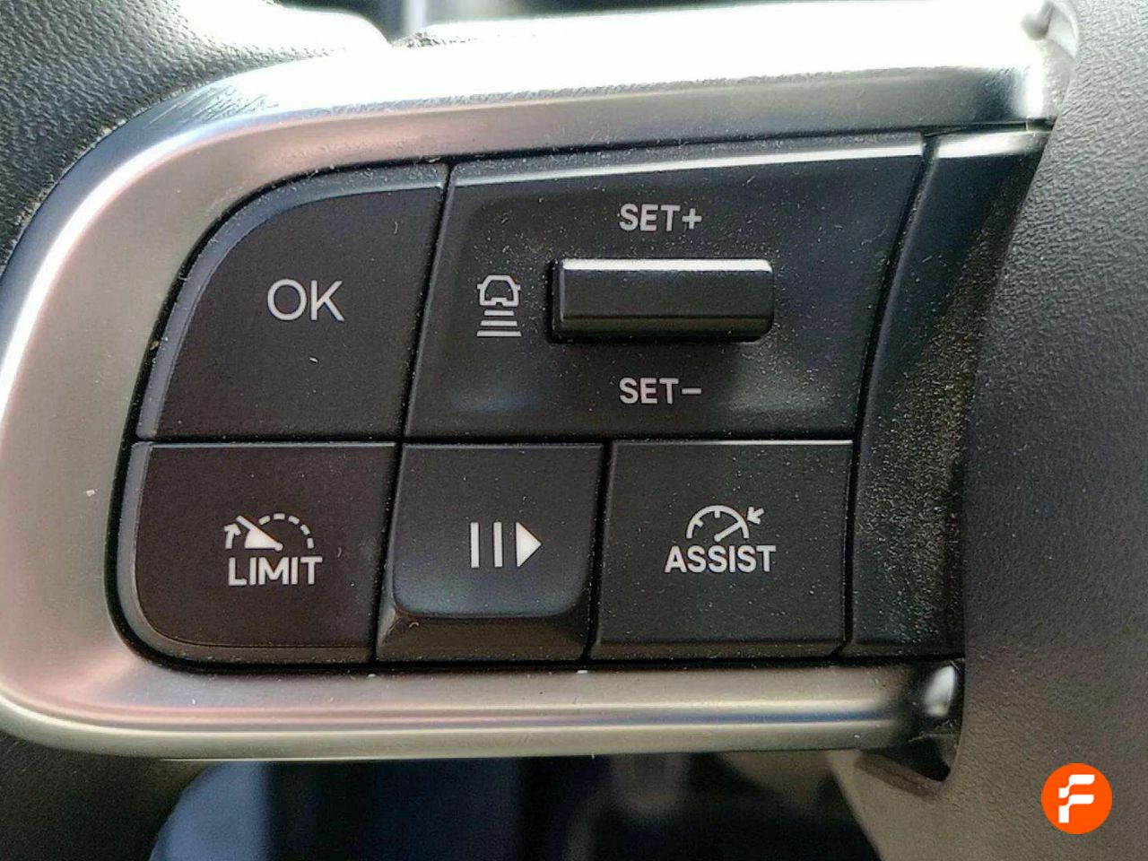 Foto Jeep Avenger 12