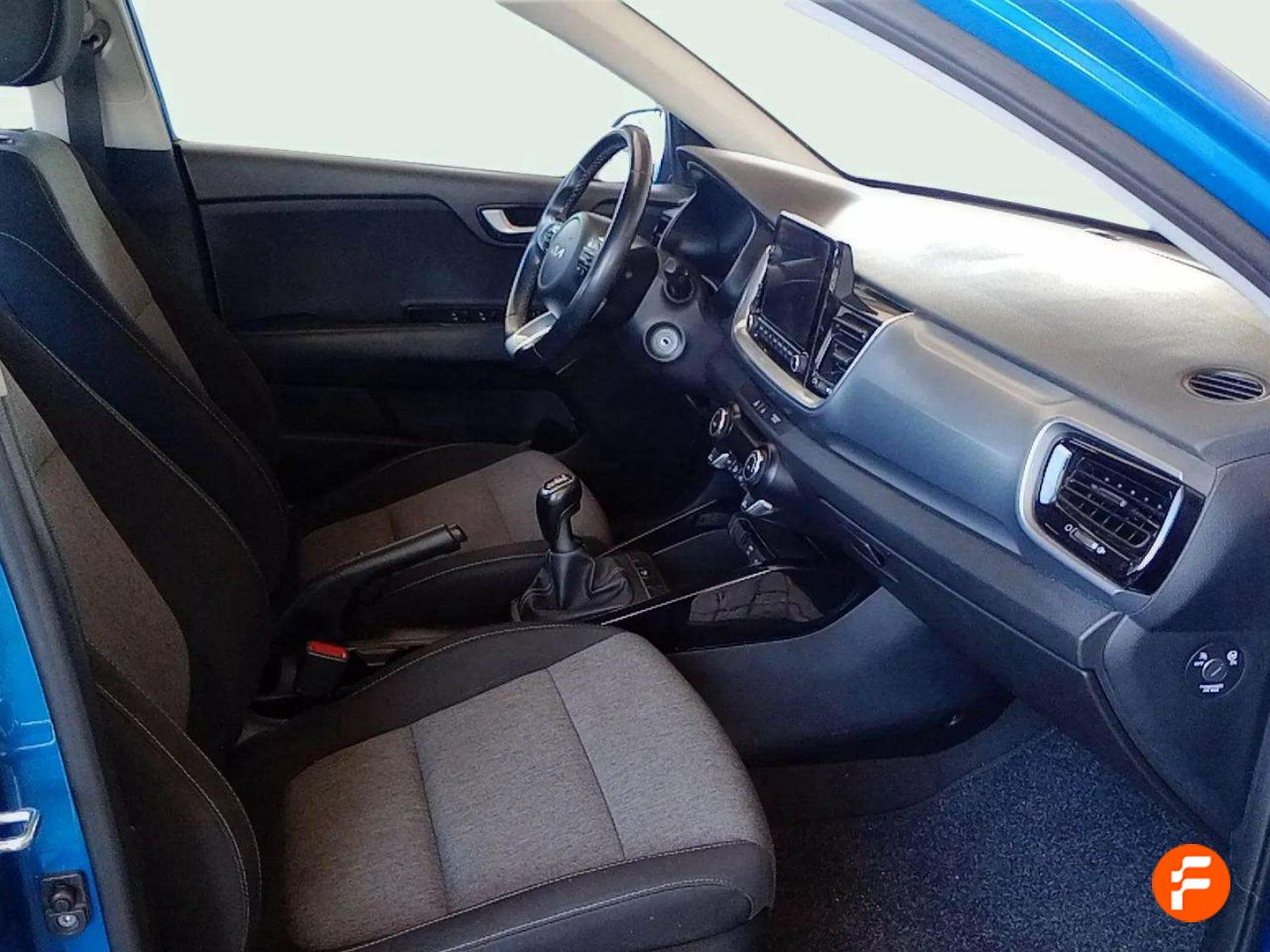 Foto Kia Stonic 12