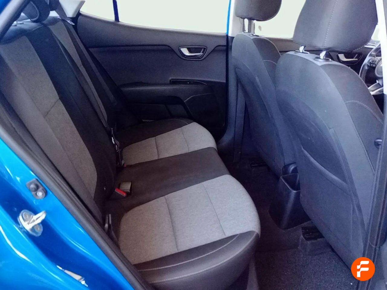 Foto Kia Stonic 13