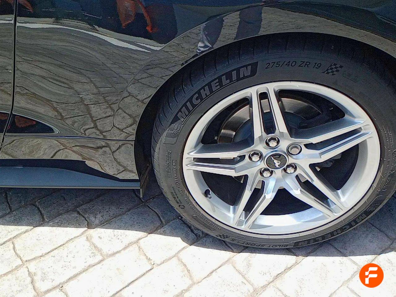 Foto Ford Mustang 21
