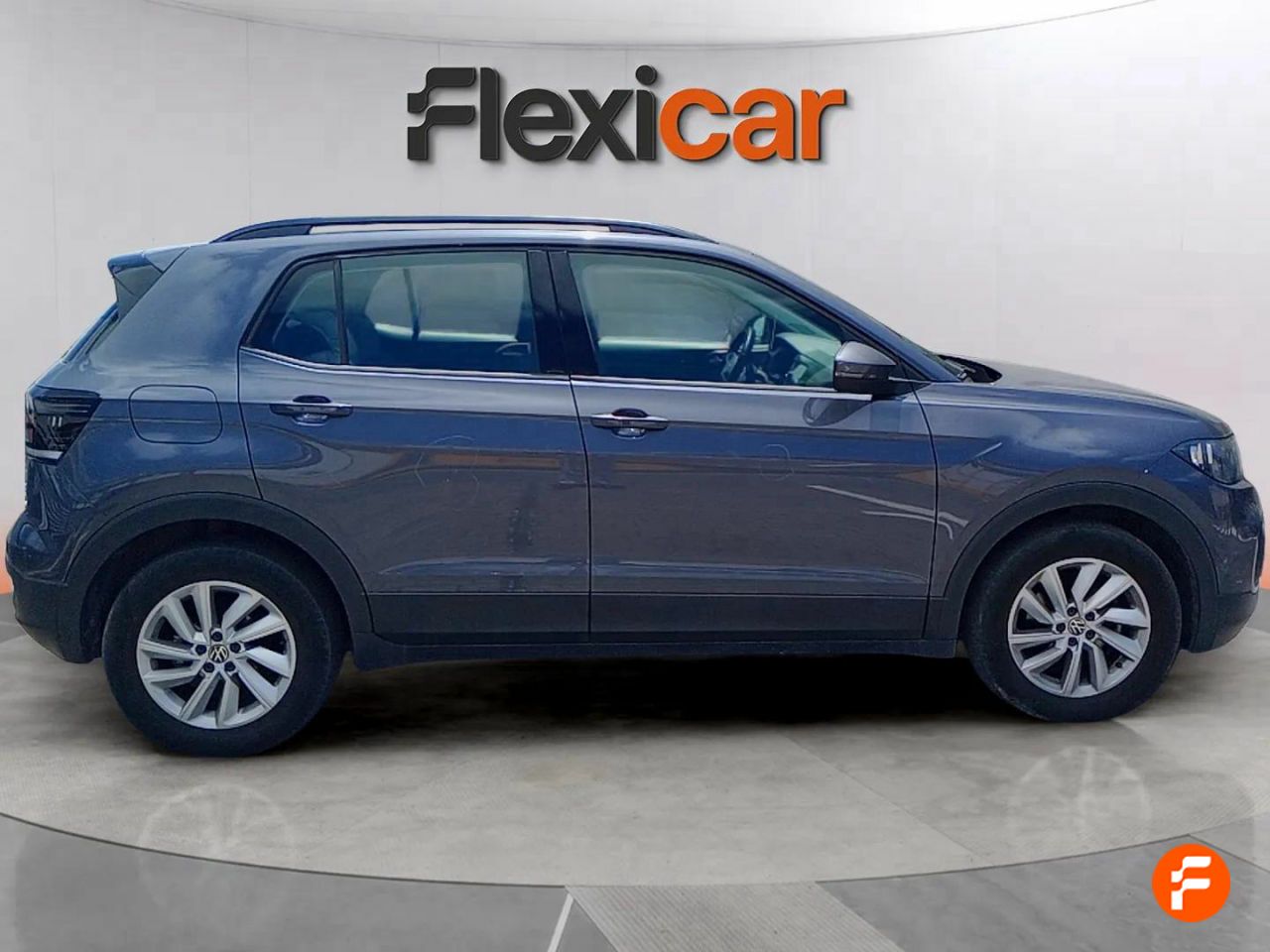 Foto Volkswagen T-Cross 3
