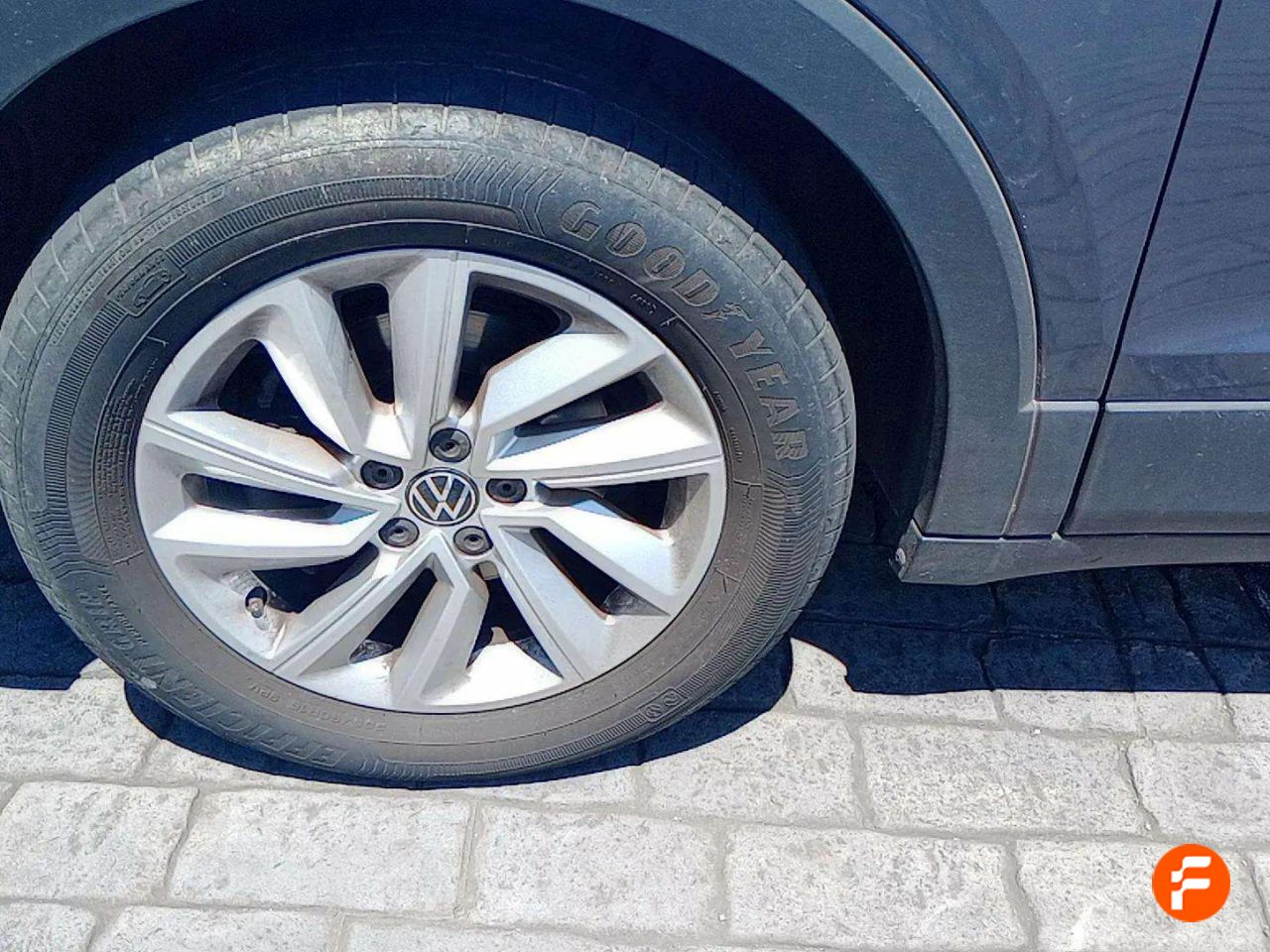 Foto Volkswagen T-Cross 14