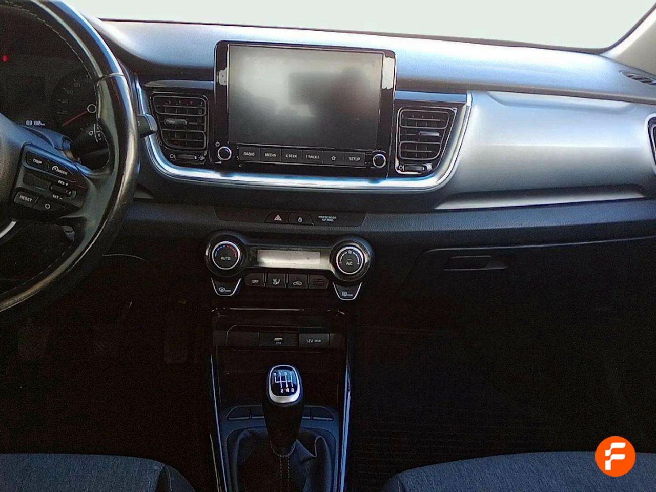 Foto Kia Stonic 8