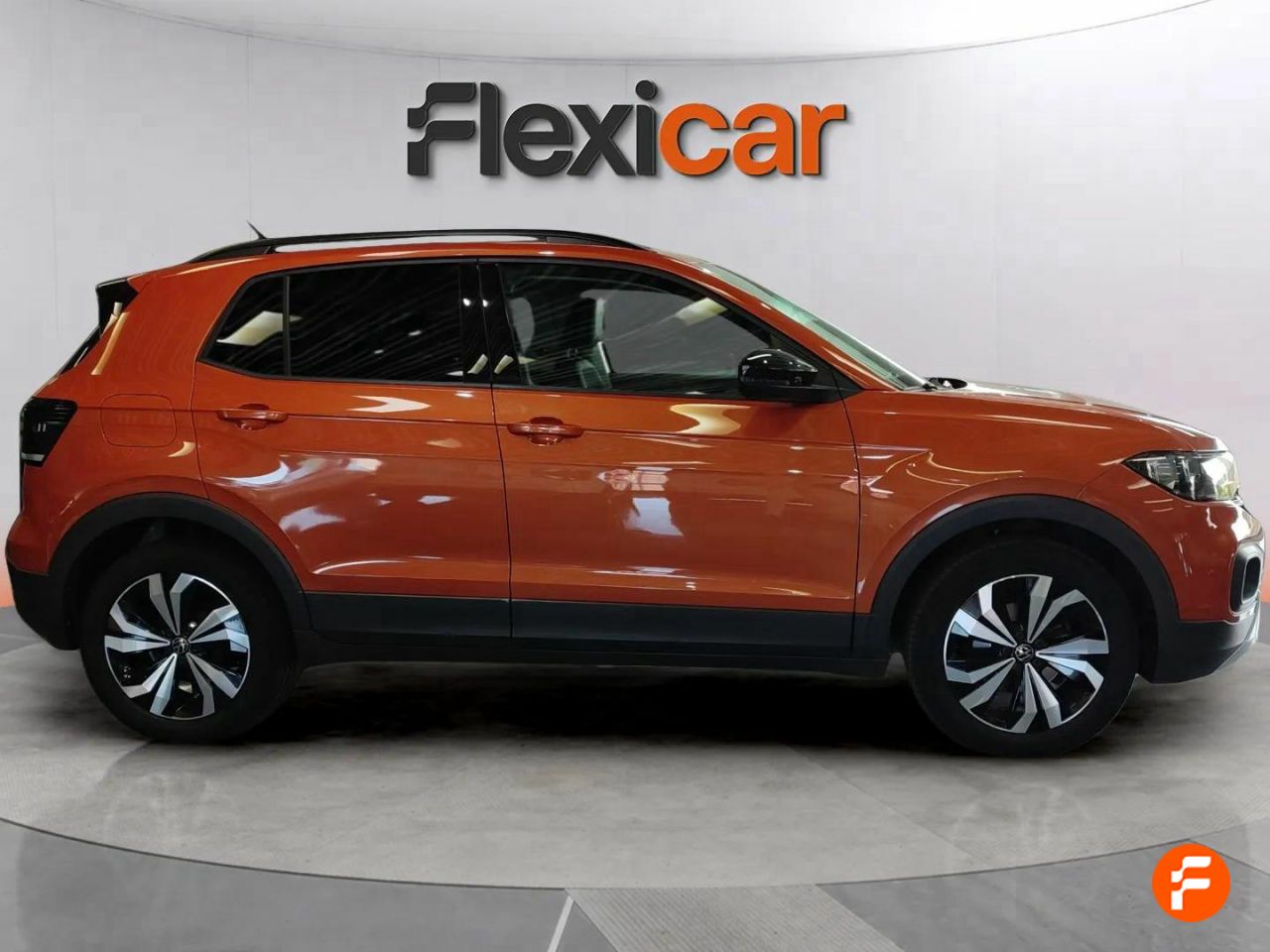Foto Volkswagen T-Cross 3