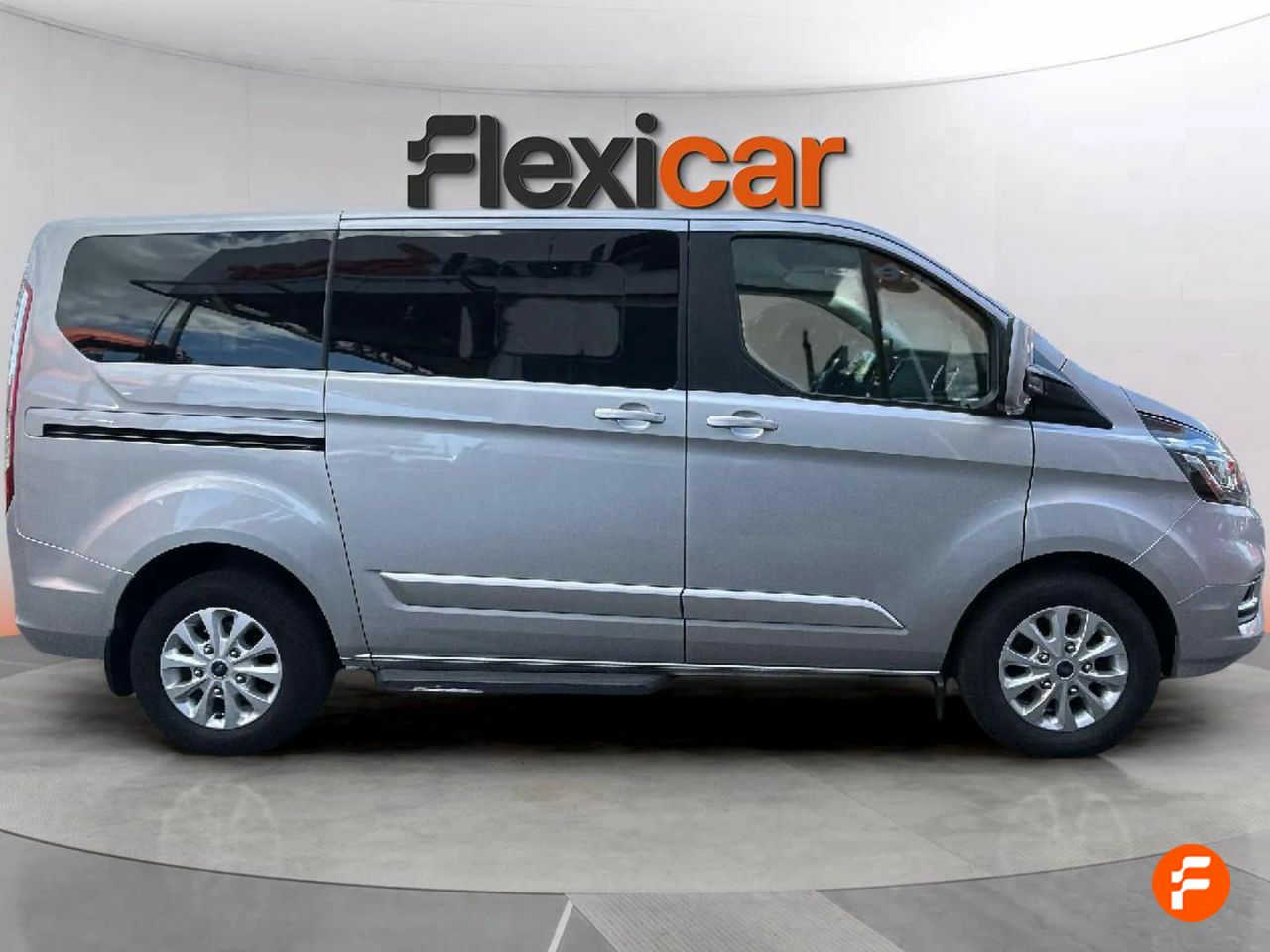 Foto Ford Tourneo Custom 3