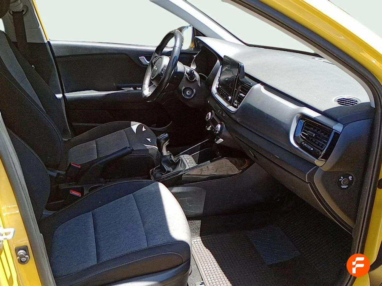 Foto Kia Stonic 13
