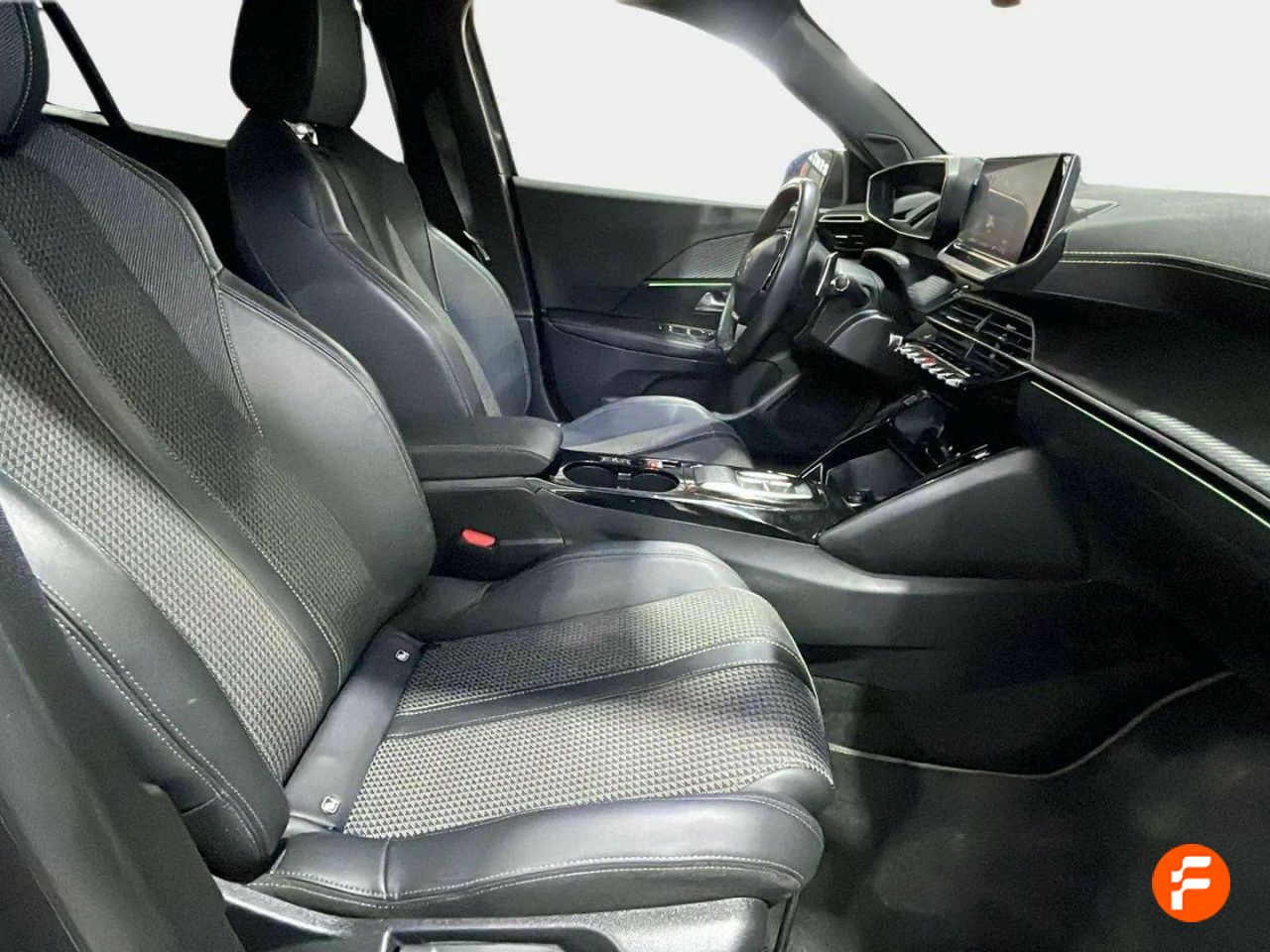 Foto Peugeot 2008 13