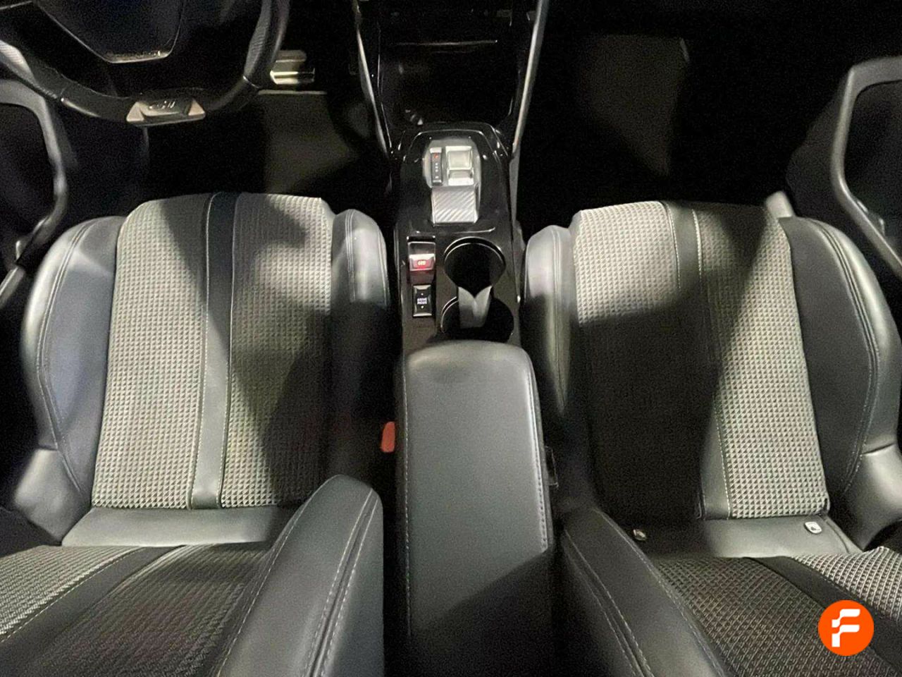 Foto Peugeot 2008 23