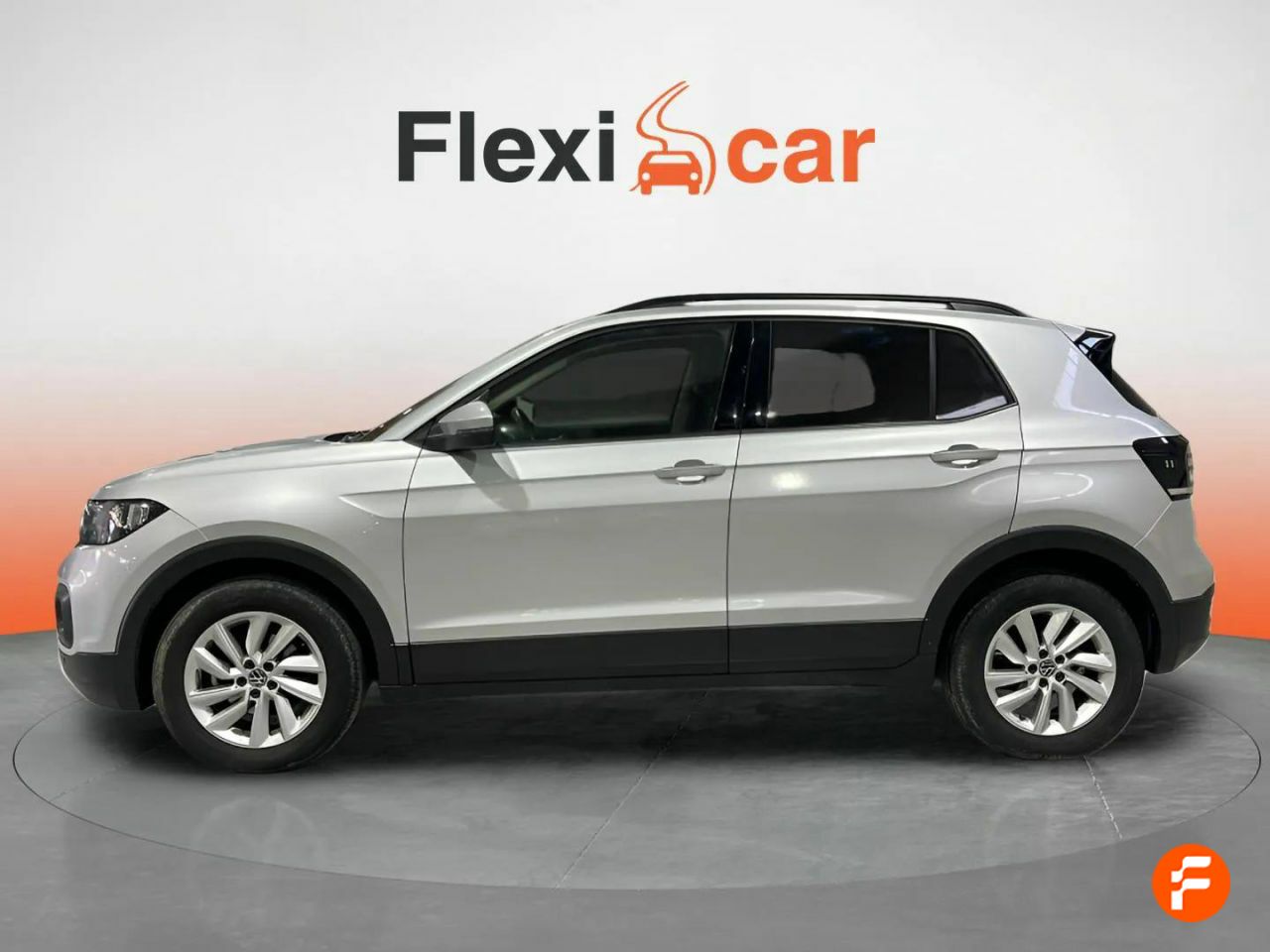 Foto Volkswagen T-Cross 4