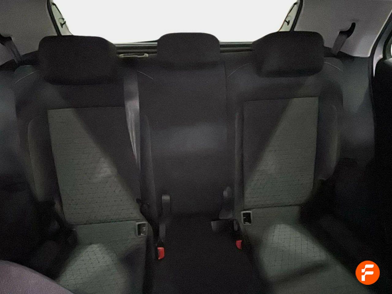 Foto Volkswagen T-Cross 15