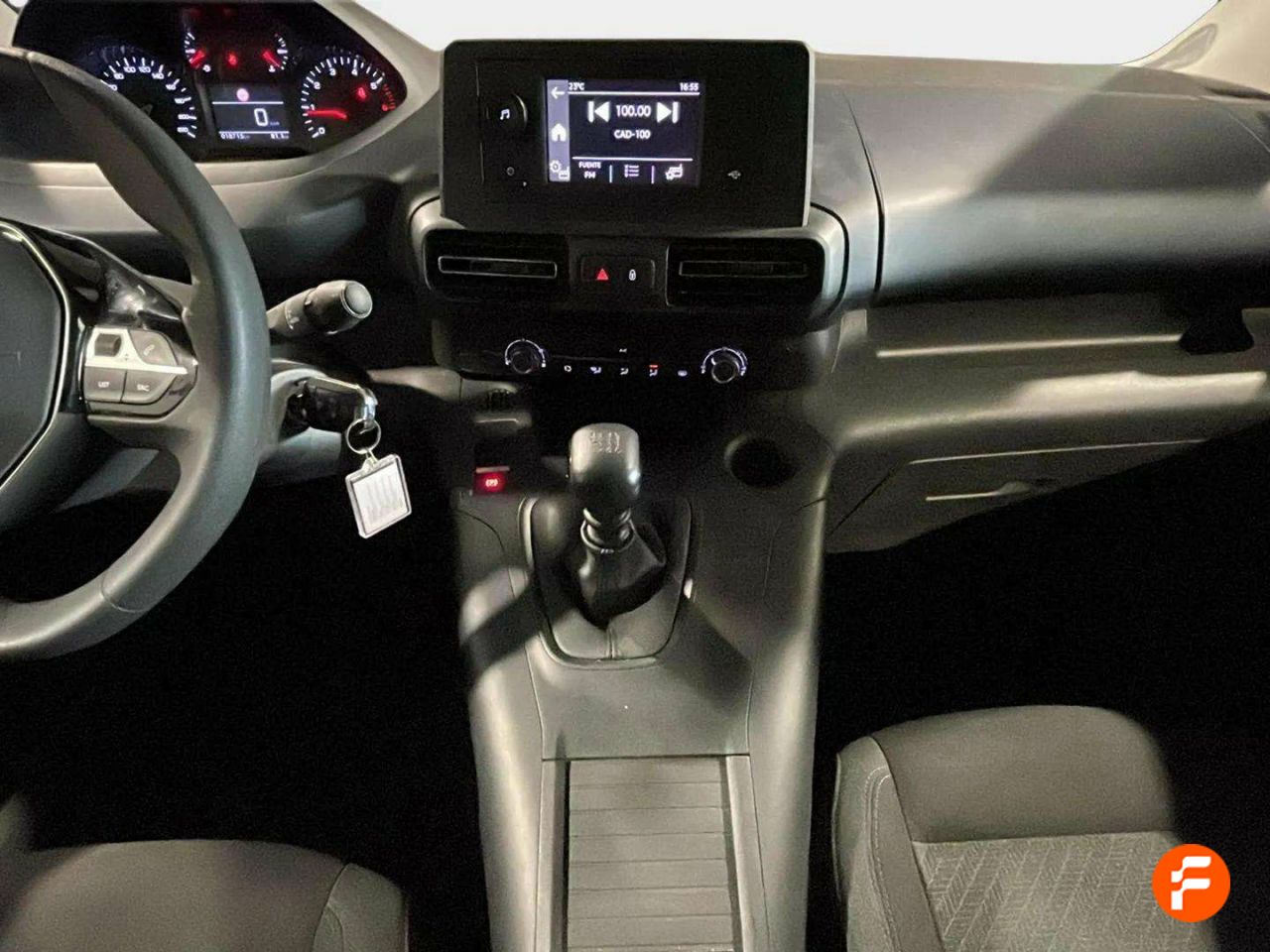 Foto Peugeot Rifter 14