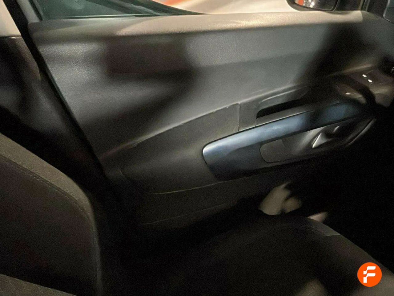 Foto Peugeot Rifter 15