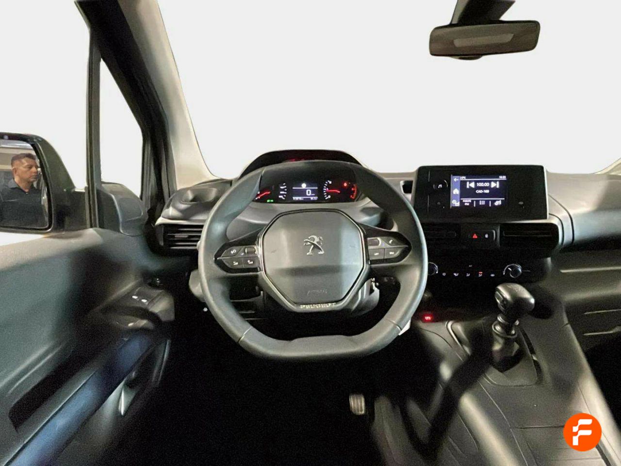 Foto Peugeot Rifter 16