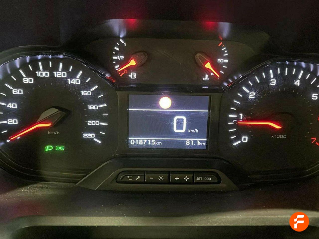 Foto Peugeot Rifter 17