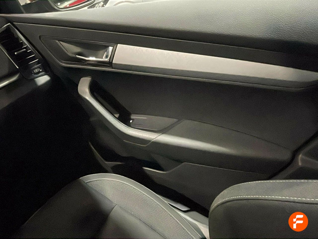 Foto Skoda Karoq 11