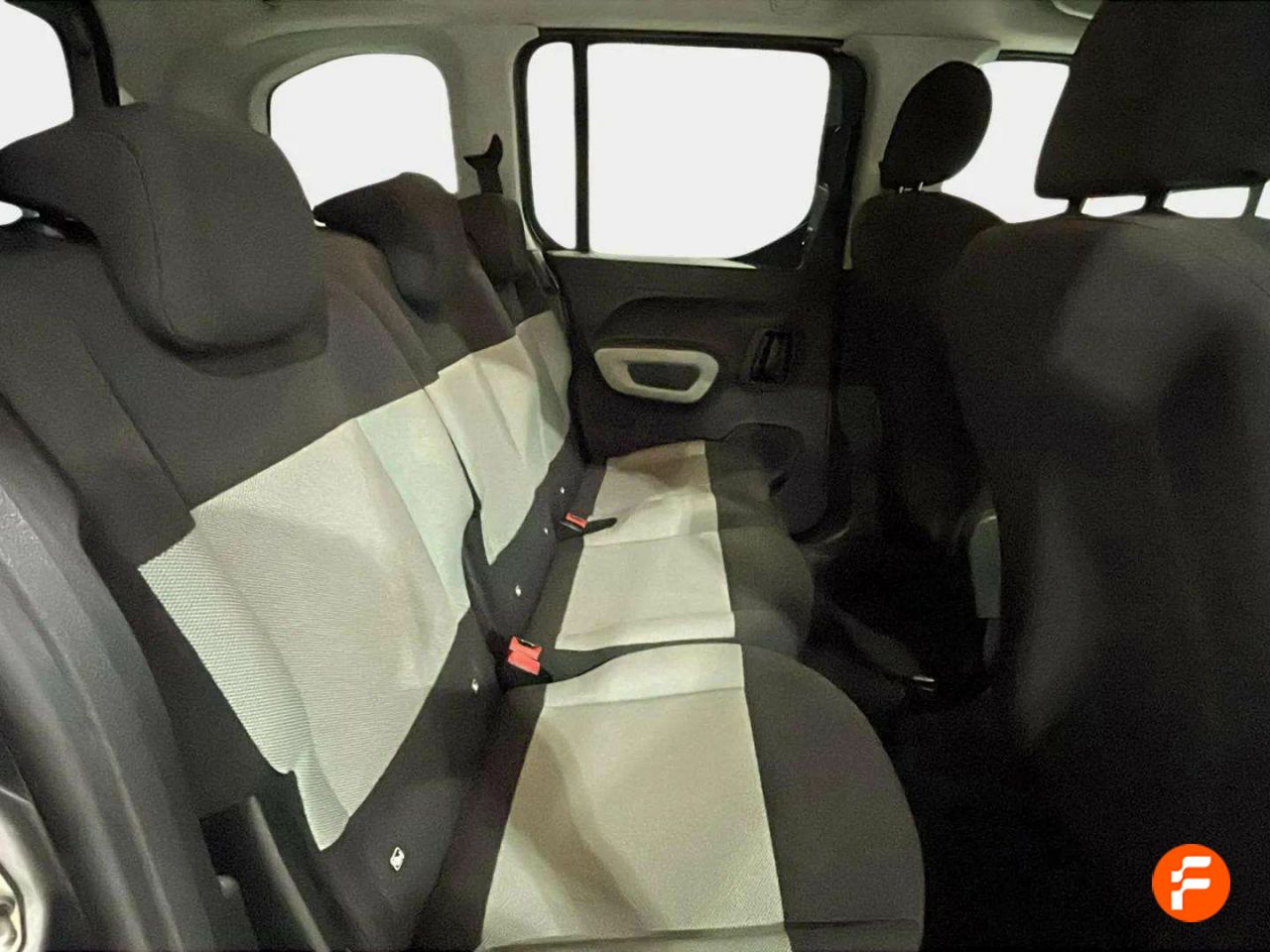 Foto Citroën Berlingo 16
