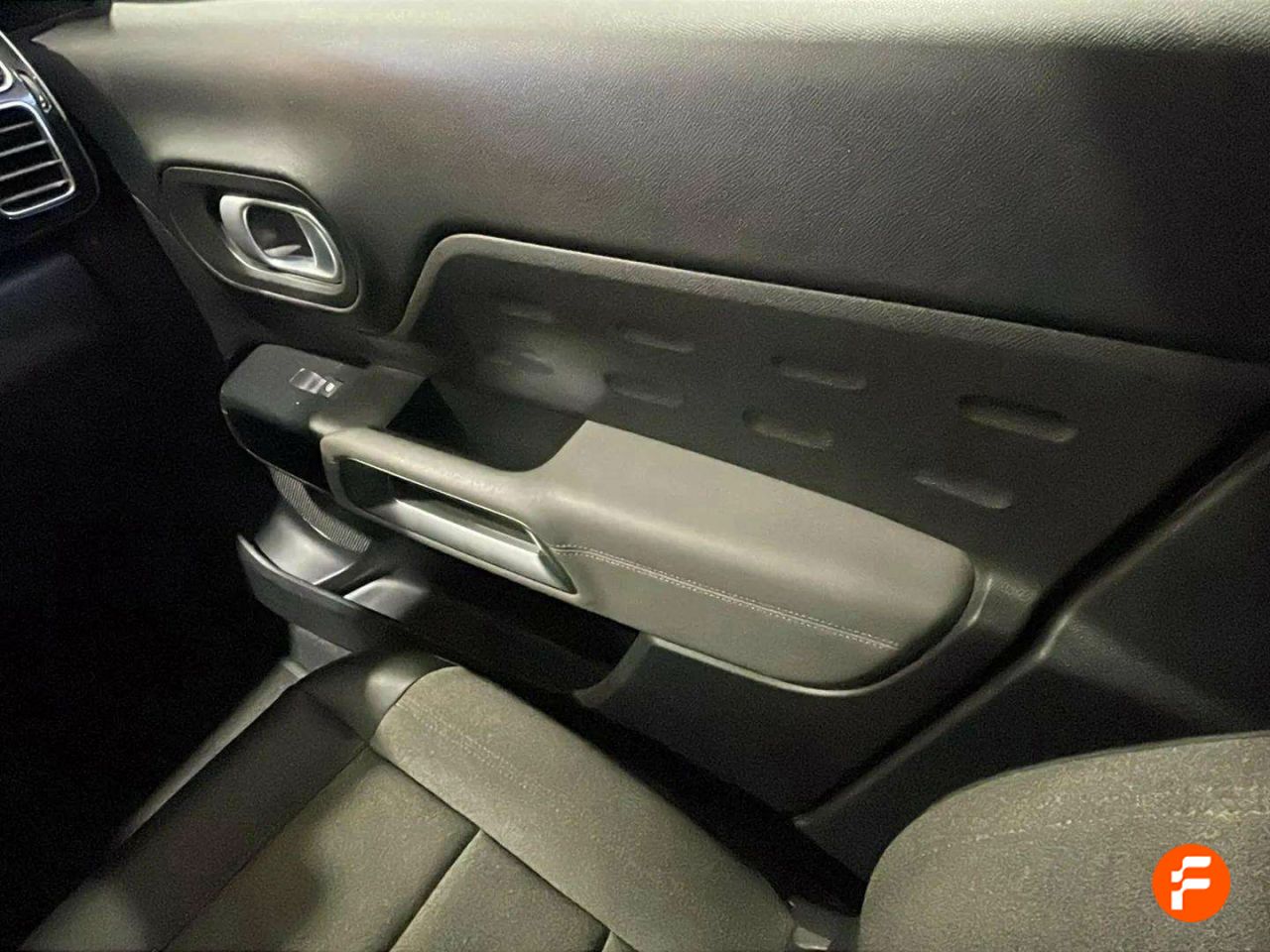 Foto Citroën C5 Aircross 11